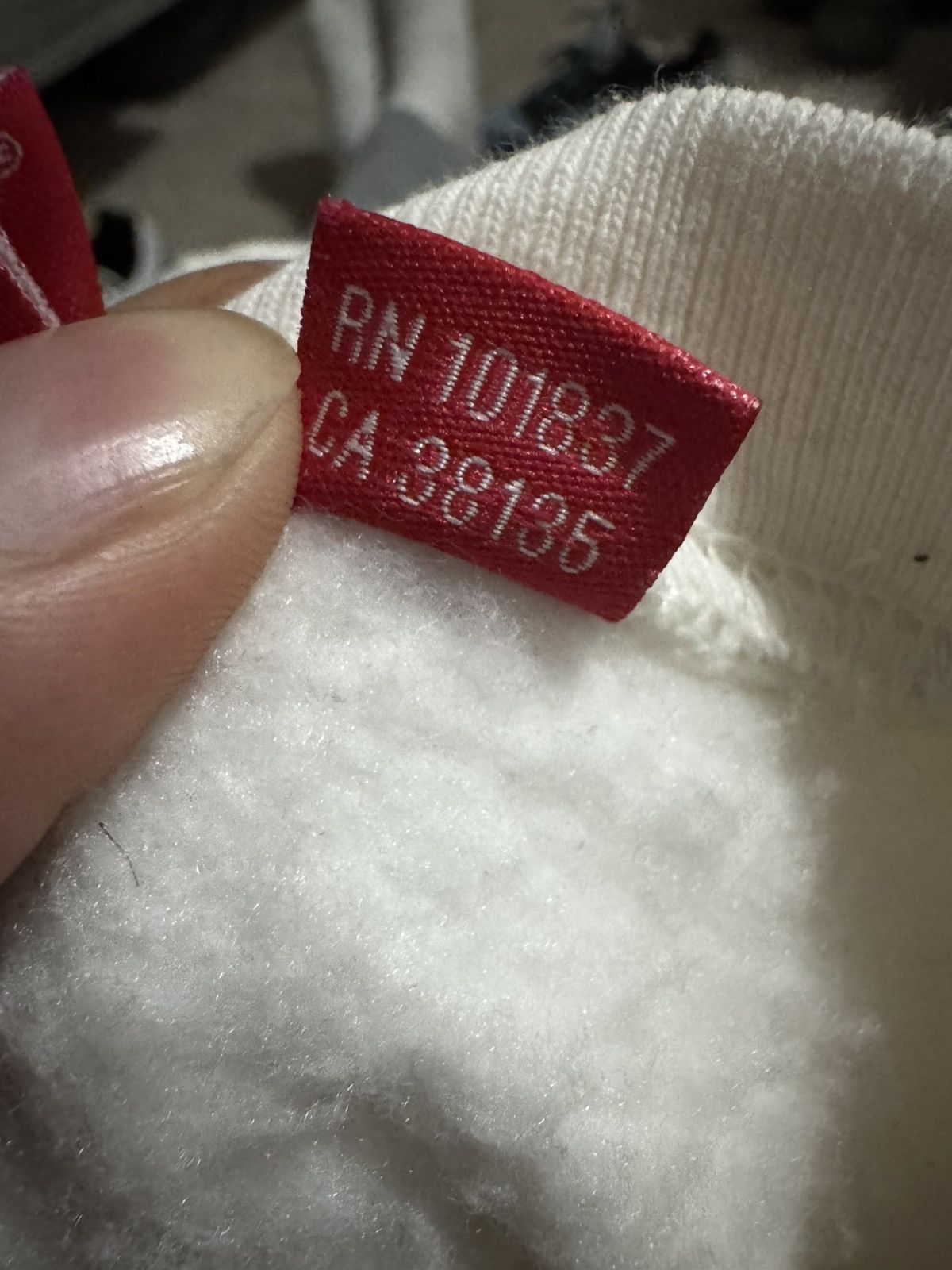 Supreme Supreme small box logo sweater Size US M / EU 48-50 / 2 - 9 Thumbnail