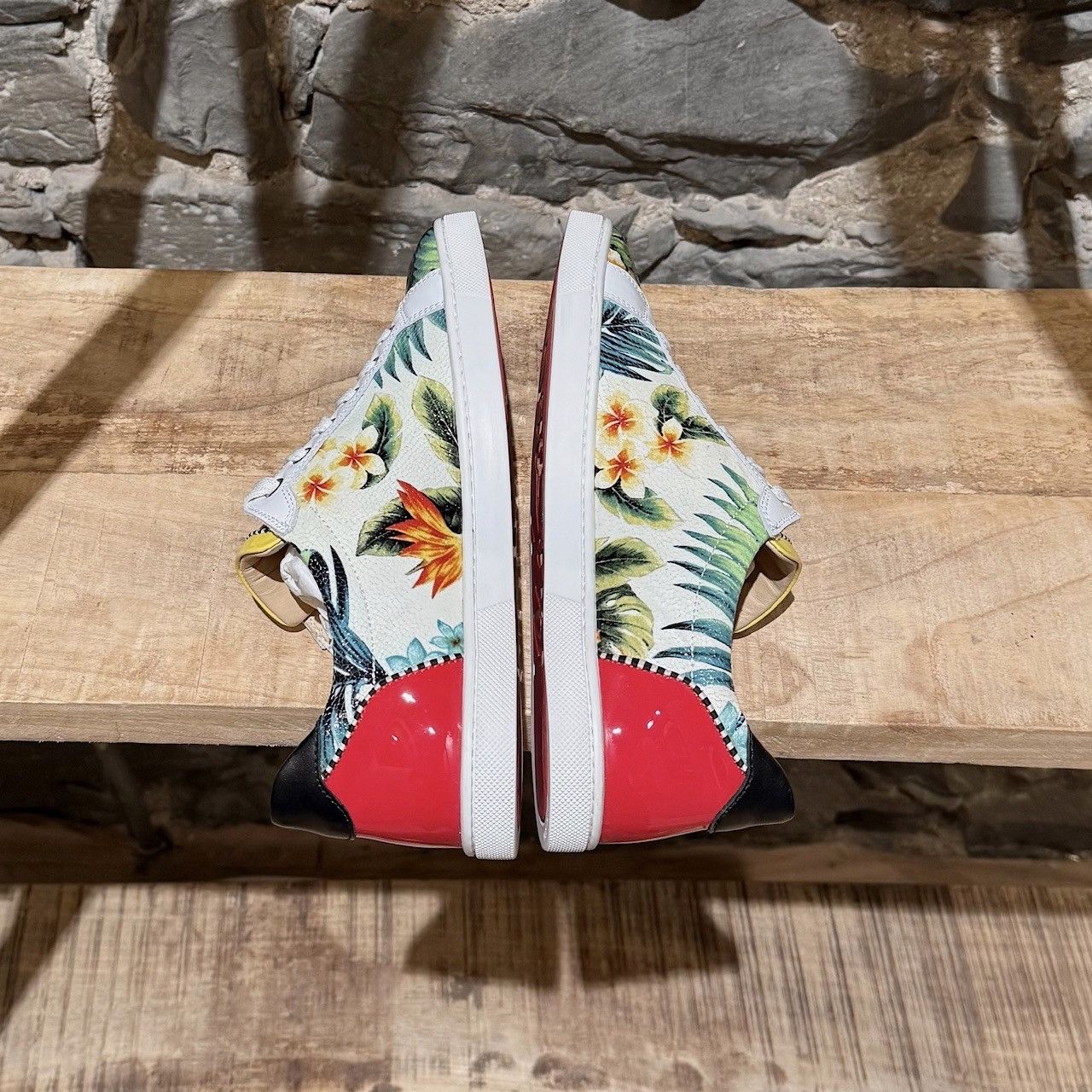Christian Louboutin Christian Louboutin Floral Patent Seava Low-Top Sneakers Size US 9.5 / IT 39.5 - 7 Thumbnail