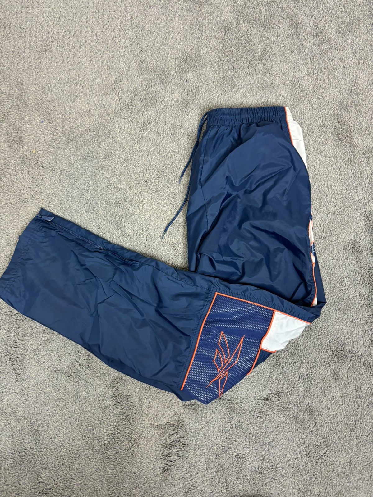 Reebok Vintage 90s blue reebok track pants Size US 30 / EU 46 - 1 Thumbnail