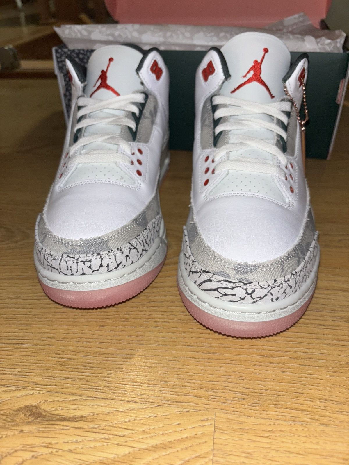 Jordan Brand Air Jordan 3 Retro “Wings” Size US 9.5 / EU 42-43 - 3 Thumbnail