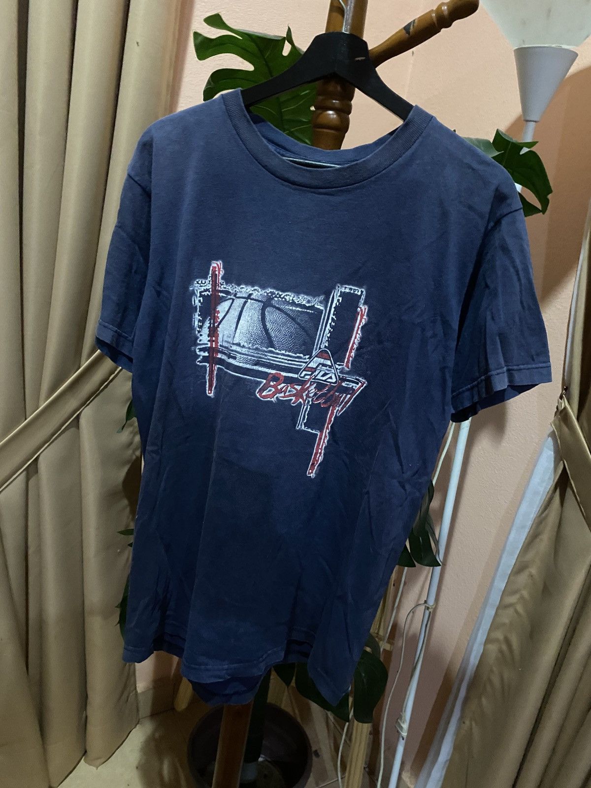 Fila Vintage Grant Hill Fila Basketball Graphic Tee Navy Blue 90s Size US M / EU 48-50 / 2 - 5 Thumbnail