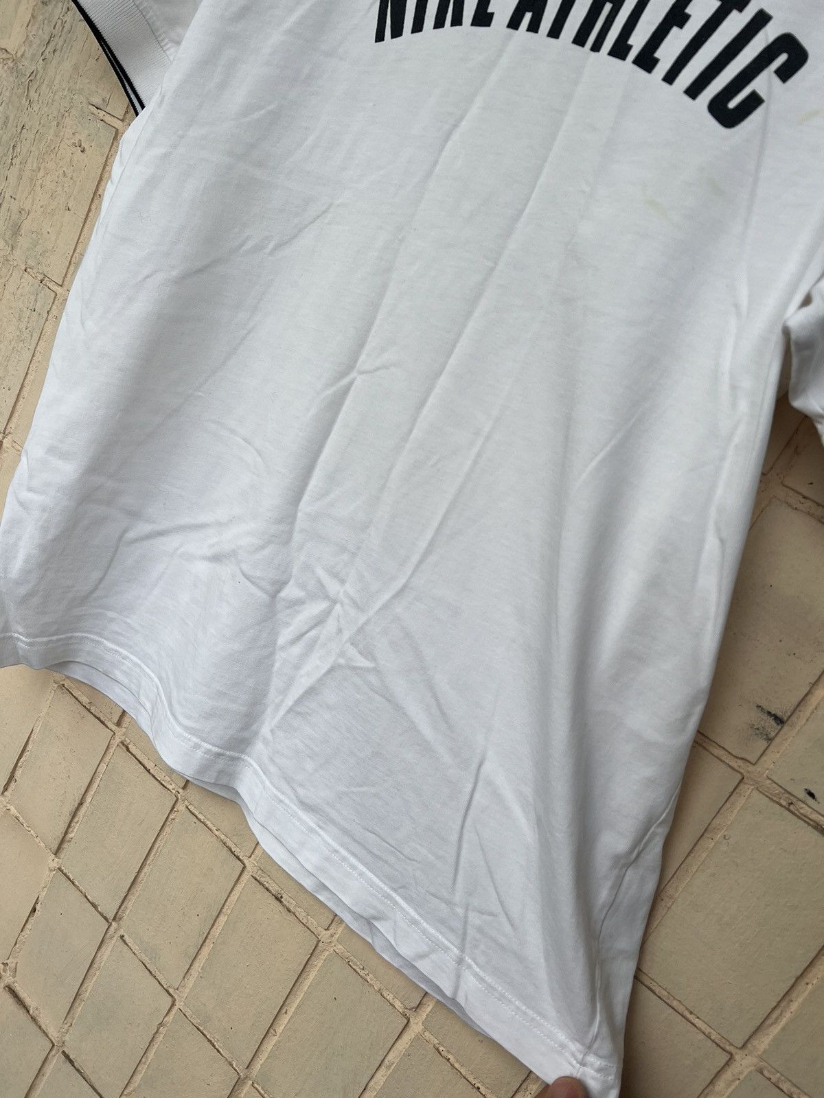 Nike Nike Athletic Vintage t-shirt y2k Size US S / EU 44-46 / 1 - 8 Thumbnail