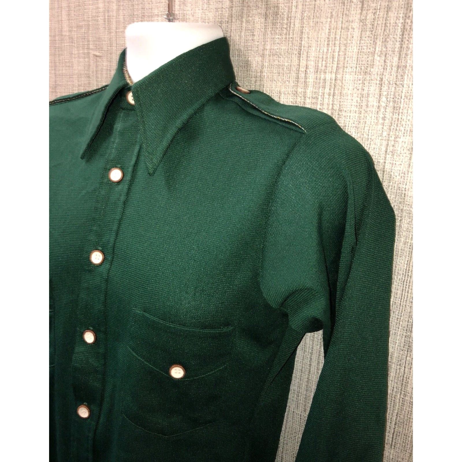 Vintage VINTAGE Bonds Knit Collection Shirt Mens Small Green Long Sleeve Button-Front Knit Shirt Size S Size US S / EU 44-46 / 1 - 2 Thumbnail