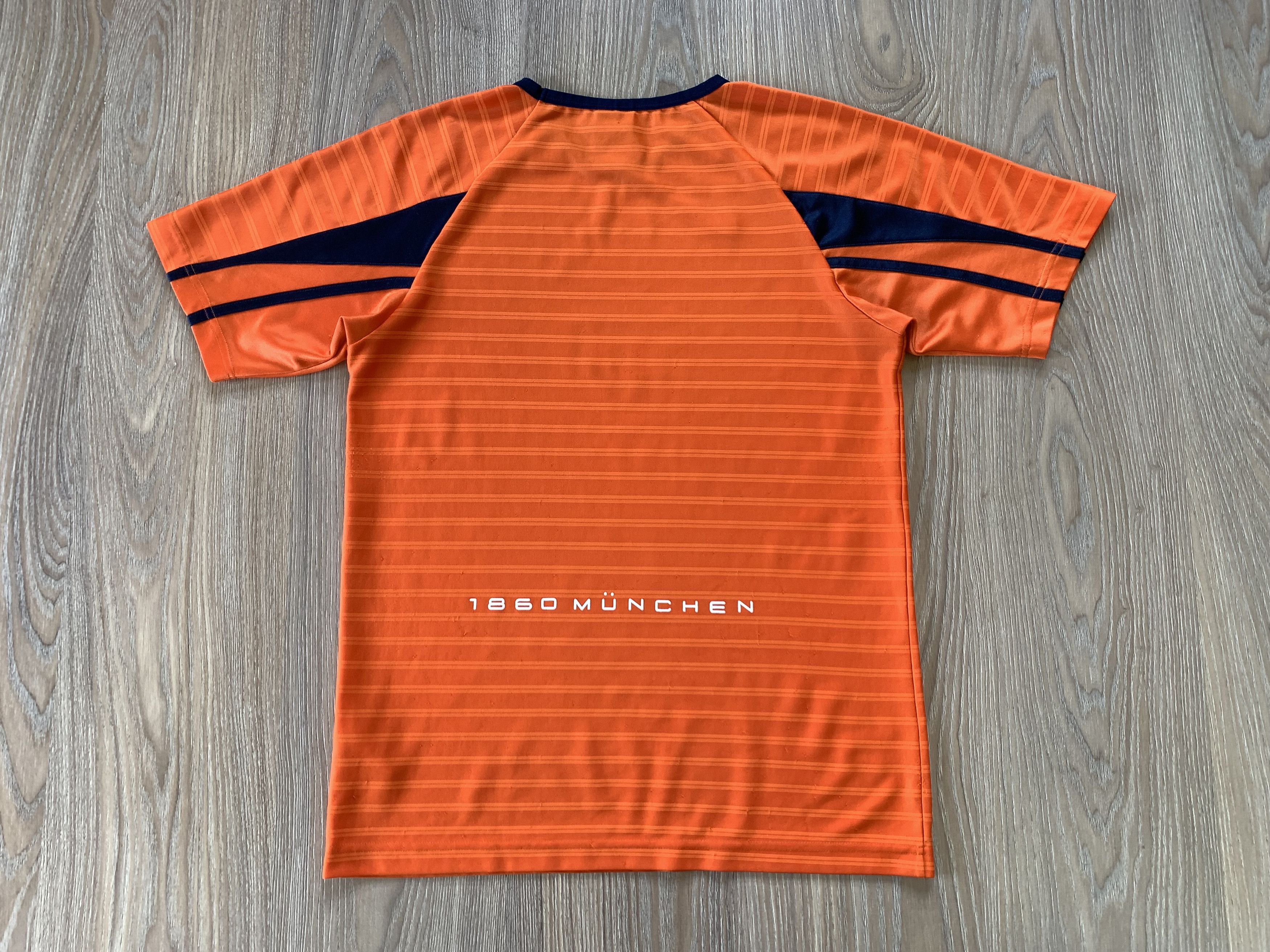 Nike × Vintage Vintage Nike 1860 Munich Away Shirt 2001-2002 Size US XL / EU 56 / 4 - 2 Thumbnail