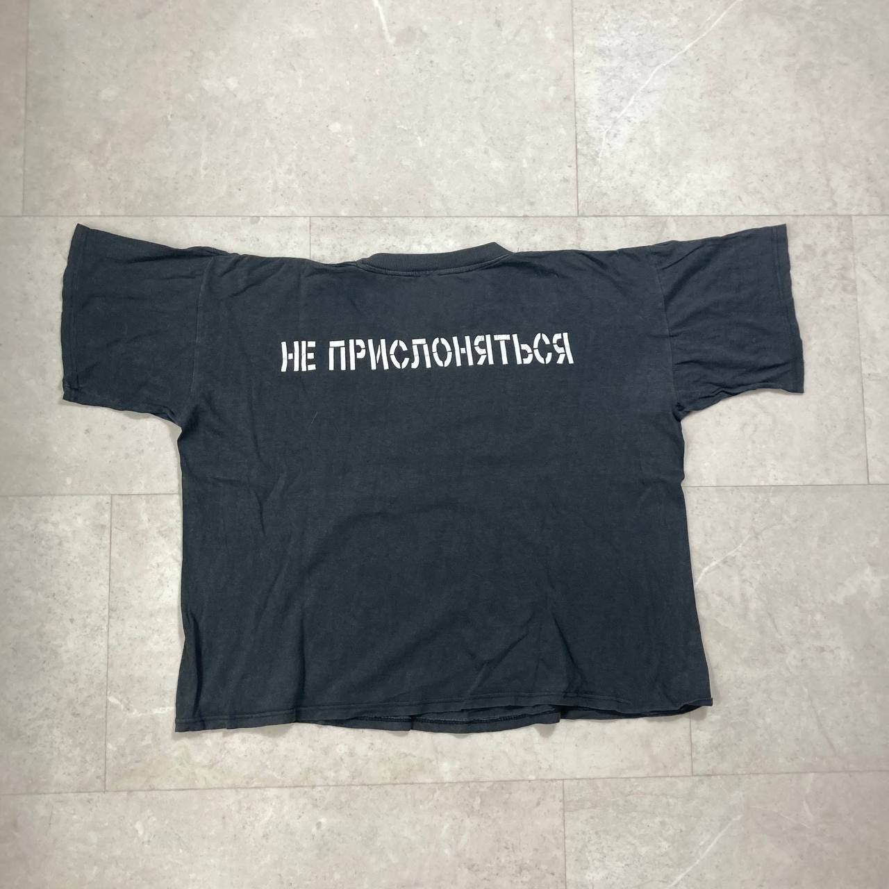 Arts & Science Vintage St Petersburg Russia Metropolitan Subway Tee Size US S / EU 44-46 / 1 - 2 Thumbnail