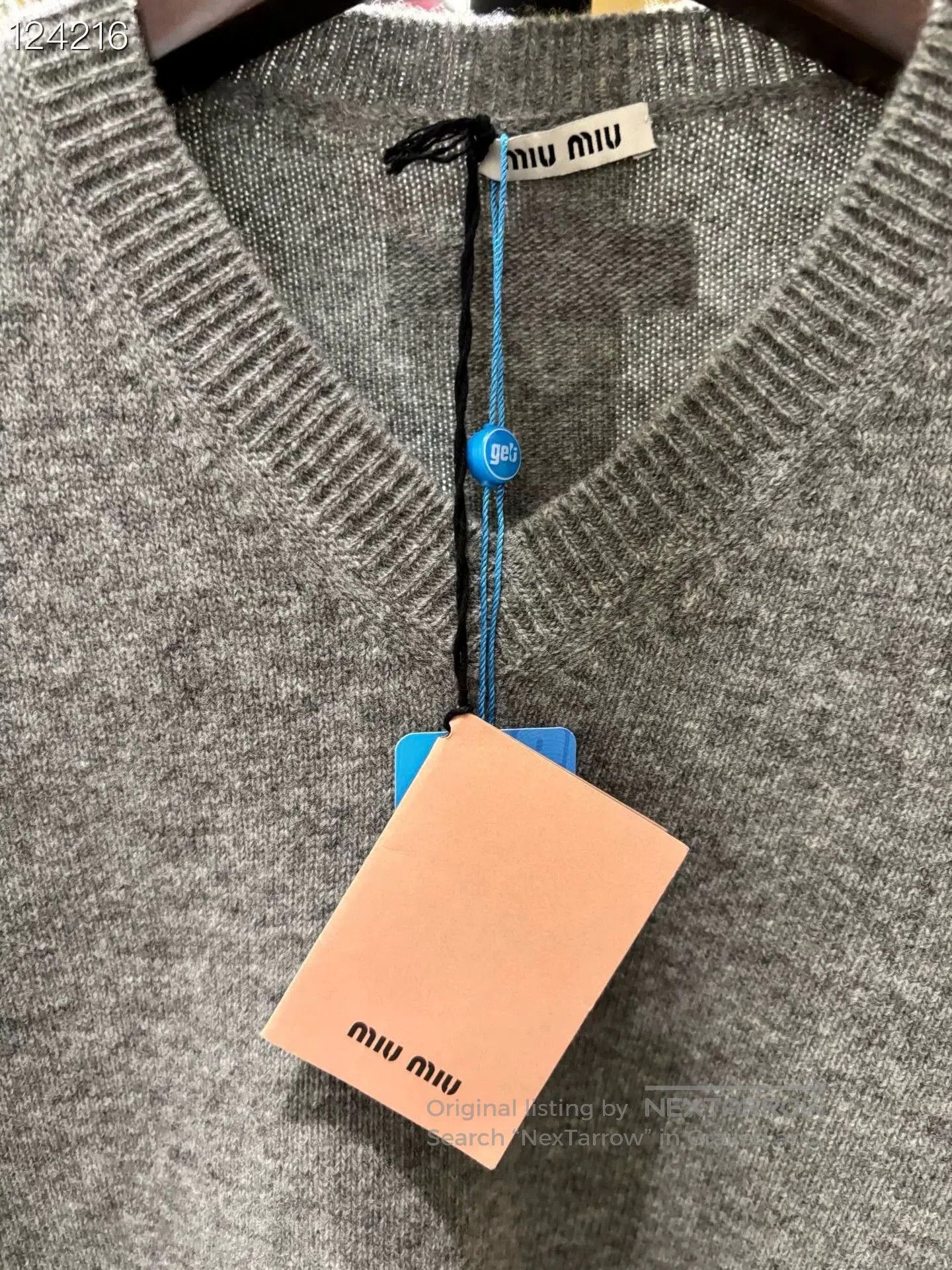 Miu Miu Miu Miu Gray Short Wool Sweater. Size M / US 6-8 / IT 42-44 - 3 Thumbnail