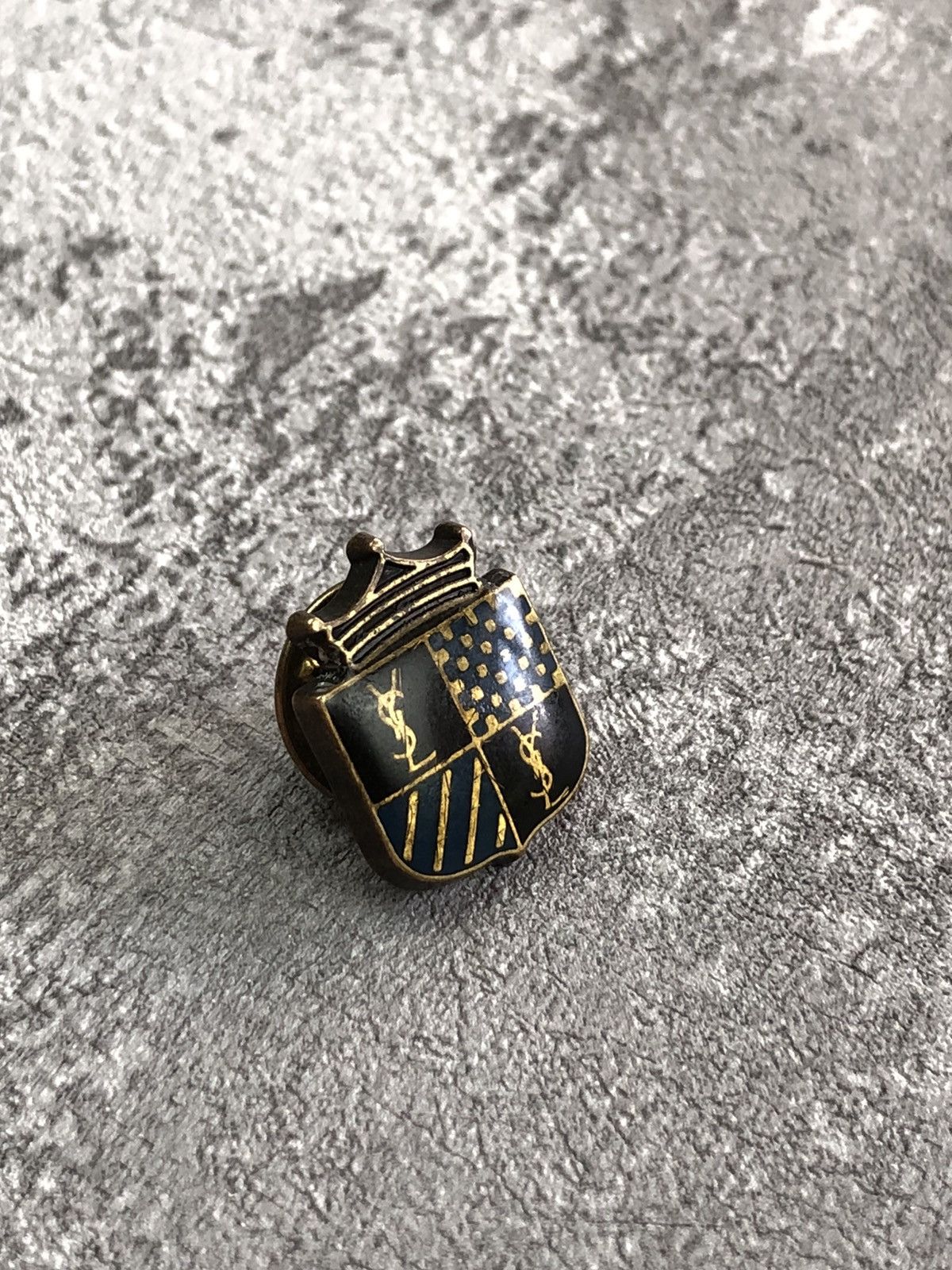 Vintage × Yves Saint Laurent YSL Vintage pin Size ONE SIZE - 1 Thumbnail