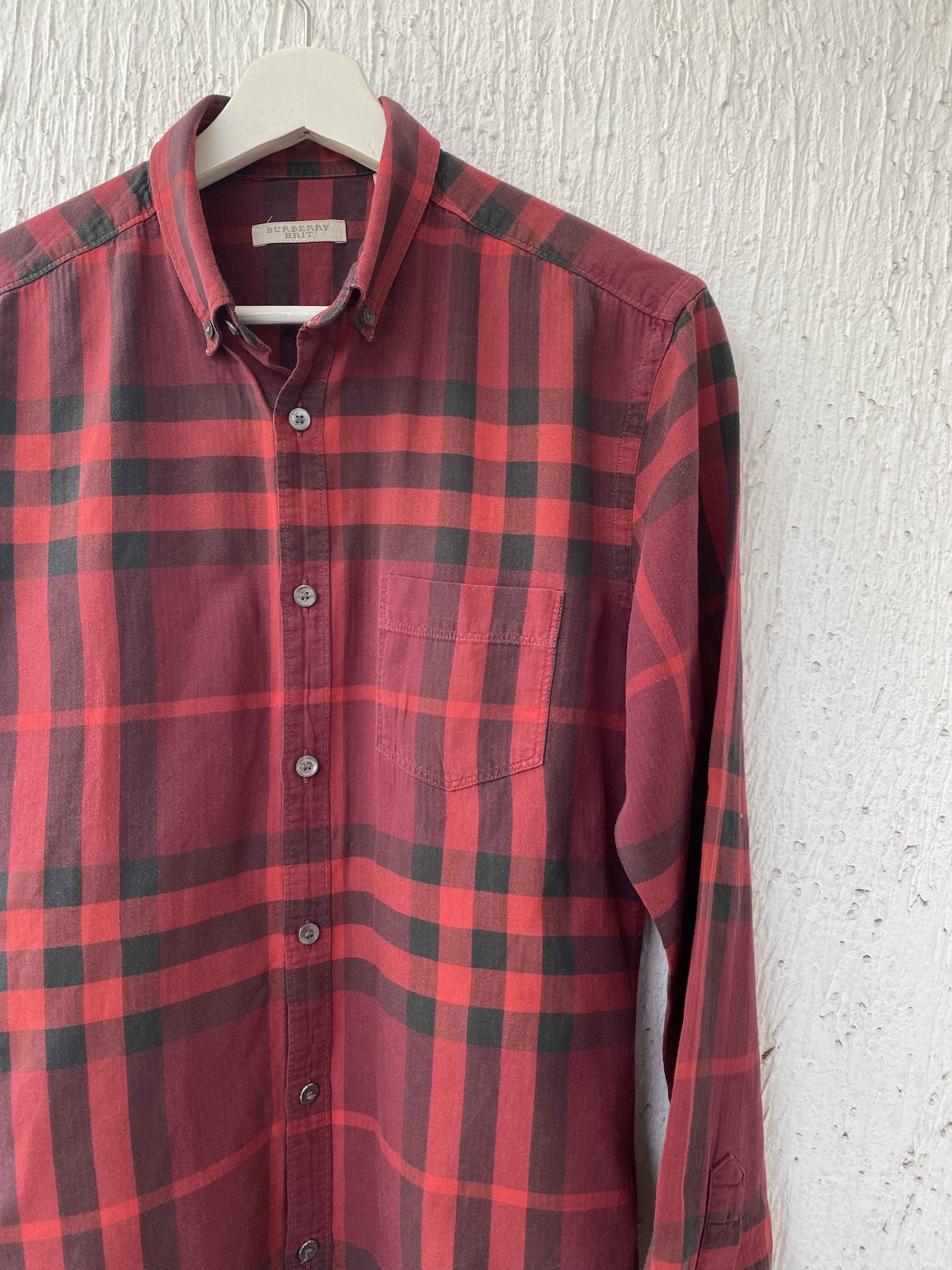 Burberry red nova check shirt Size US S / EU 44-46 / 1 - 2 Thumbnail