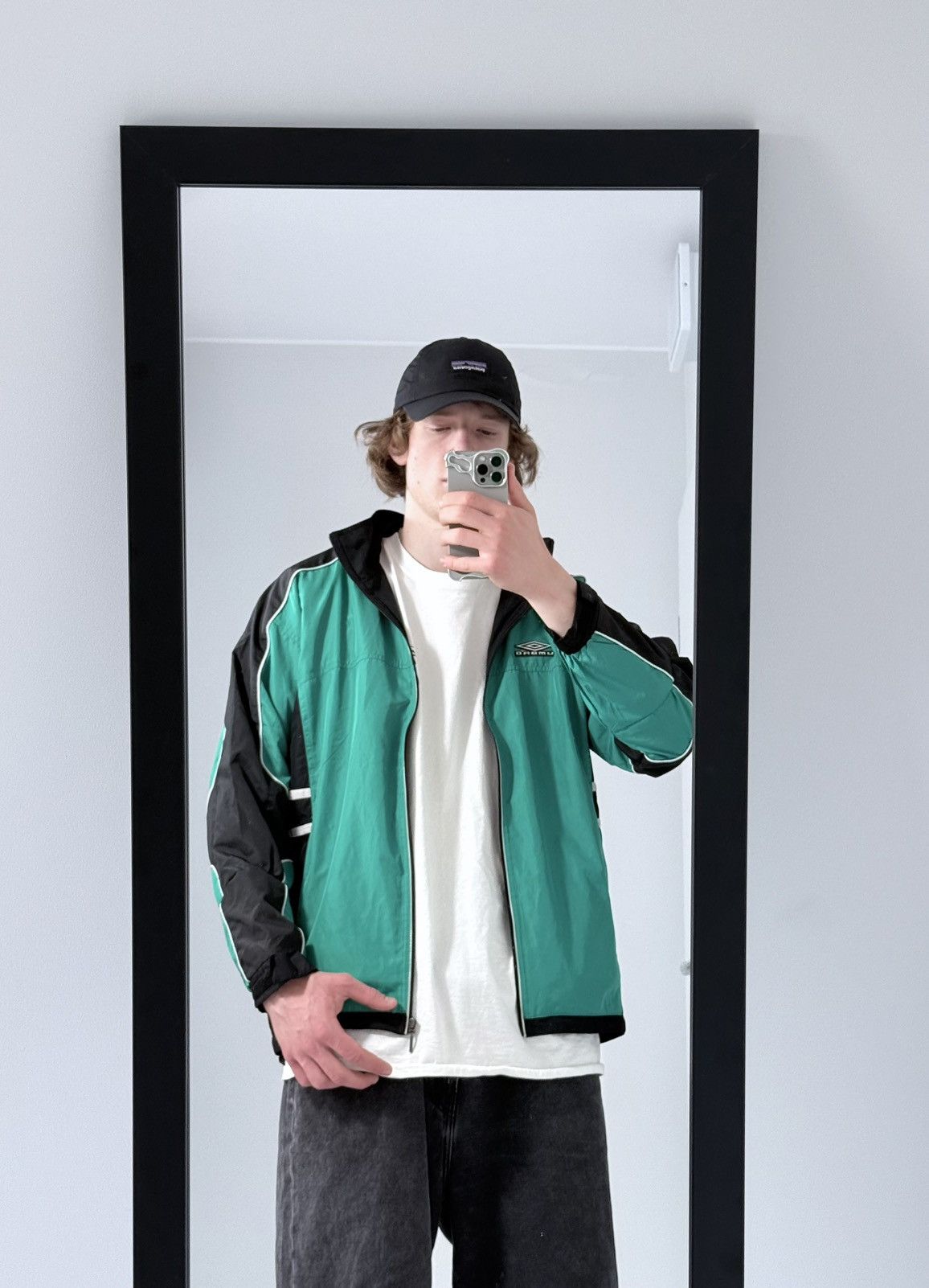 Umbro Vintage Umbro y2k avantgarde streetwear jacket Size US XL / EU 56 / 4 - 3 Thumbnail
