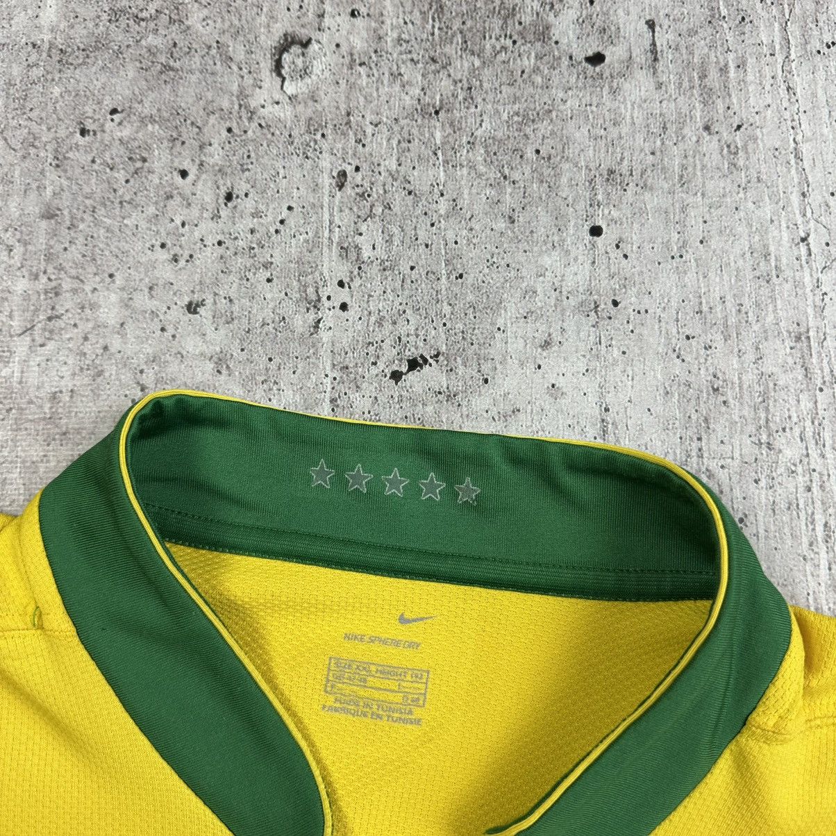 Nike 2006 Nike Brazil National Team Vintage Soccer Jersey Size US XXL / EU 58 / 5 - 10 Thumbnail