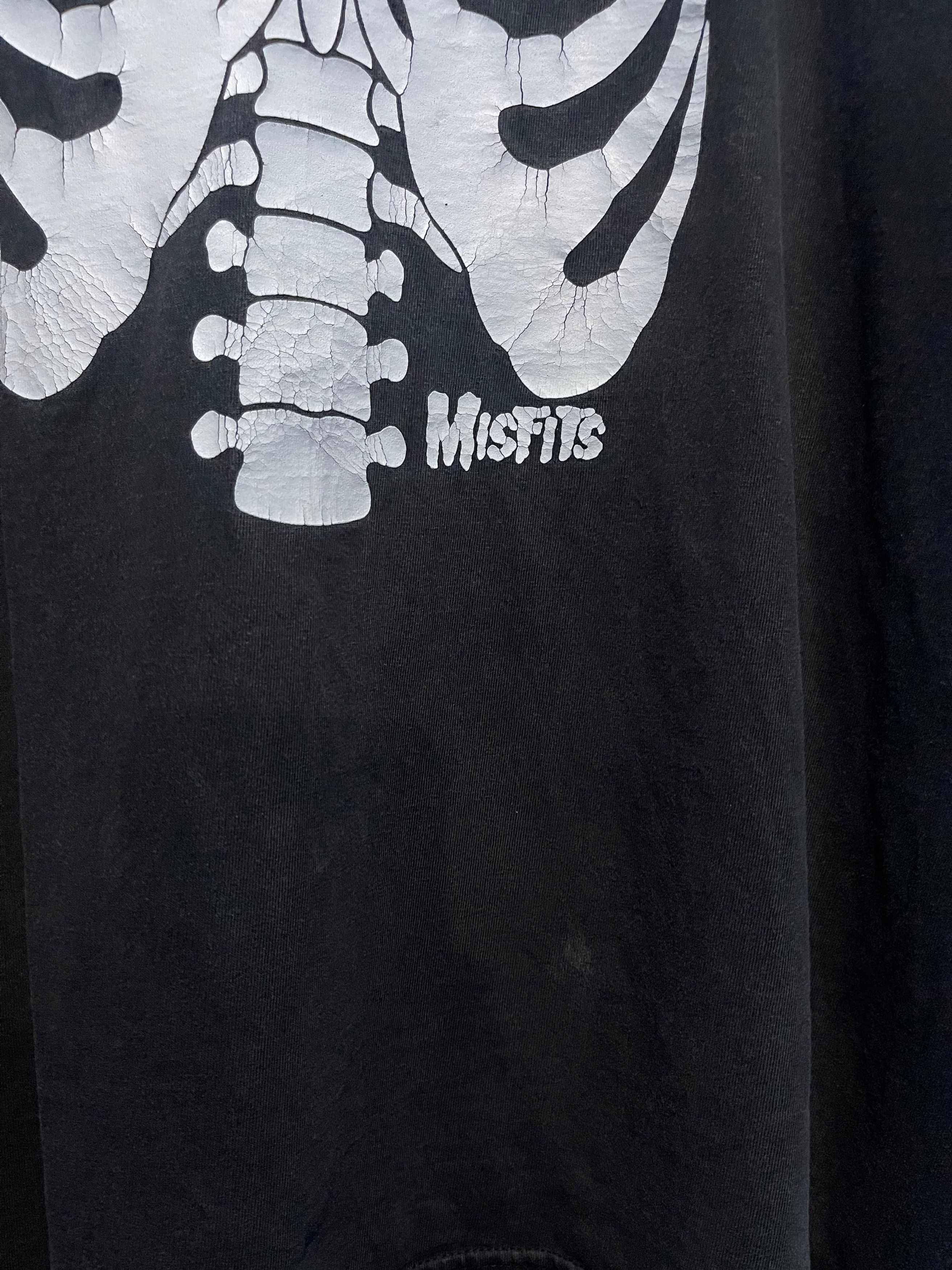 Band Tees Misfits Black Flag Bad Brains Subhumans GBH Samhain Size US L / EU 52-54 / 3 - 6 Thumbnail