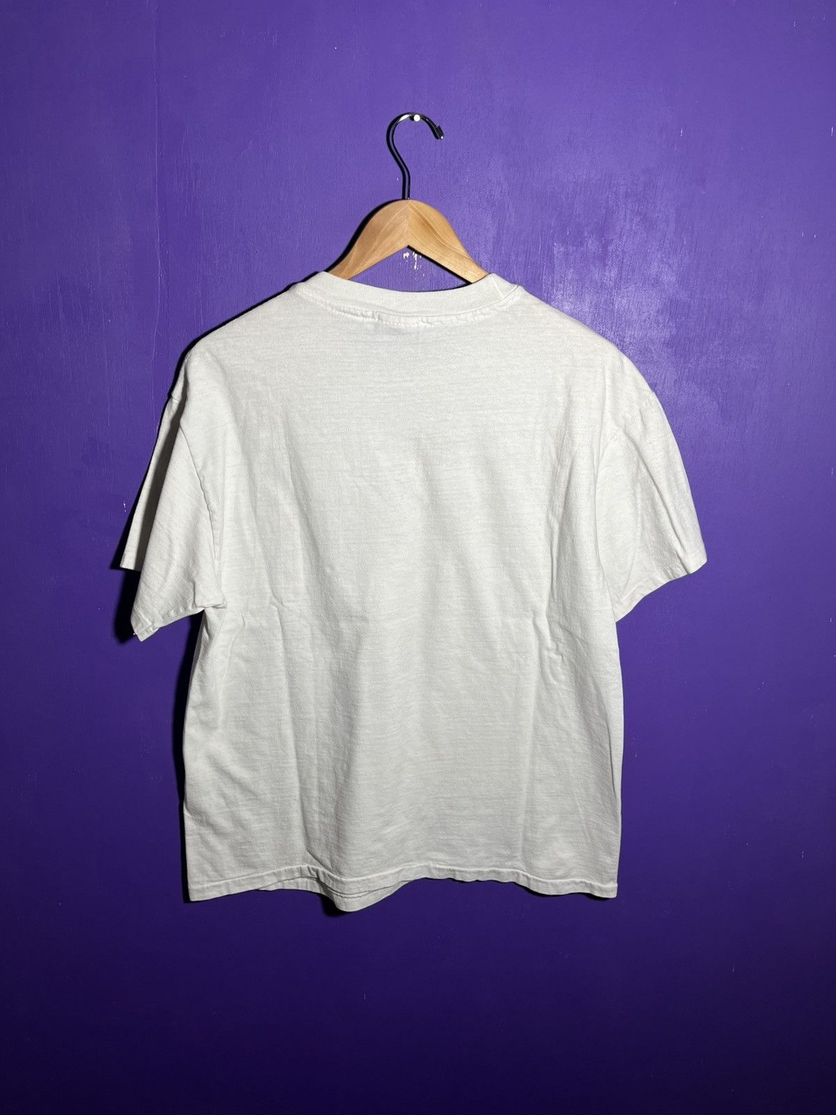 Vintage Vintage 90s Oprah Winfrey eccentric Chicago art t-shirt Size US L / EU 52-54 / 3 - 2 Thumbnail