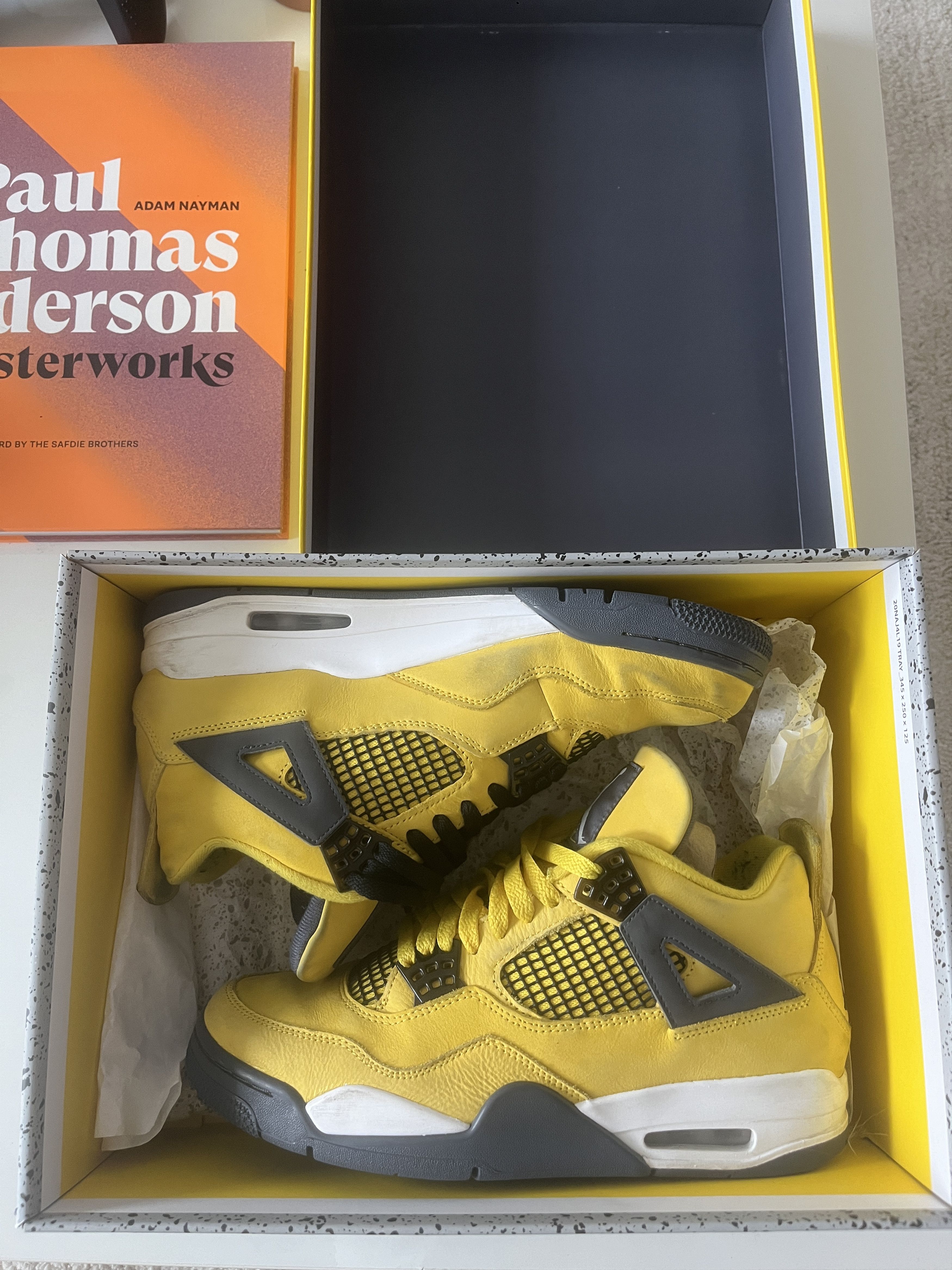 Jordan Brand × Nike Air Jordan 4 Lightning Size US 9.5 / EU 42-43 - 1 Thumbnail