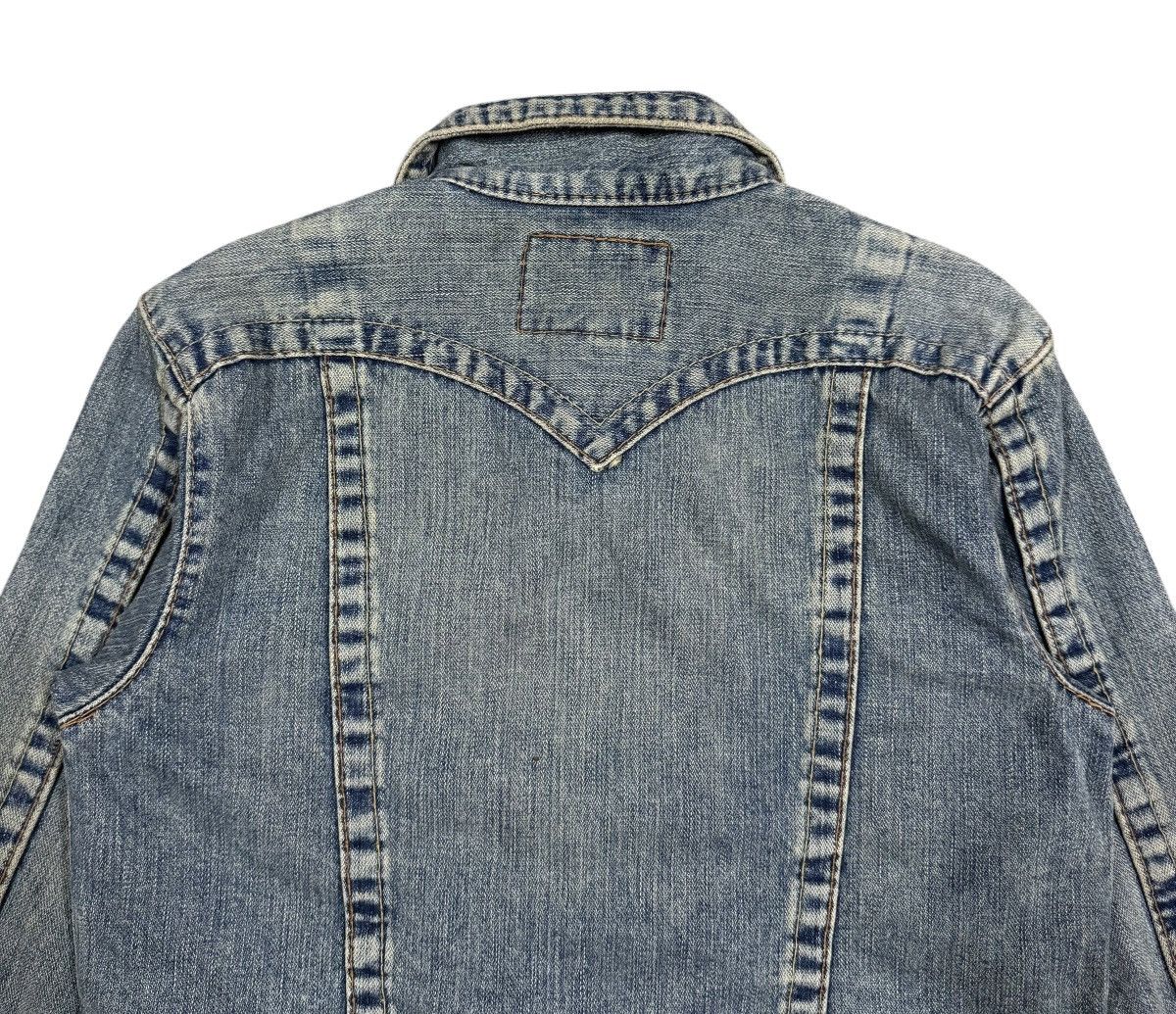 True Religion Vtg🔥Y2k True Religion Distressed Trucker Denim Jacket Size XL / US 12-14 / IT 48-50 - 7 Thumbnail