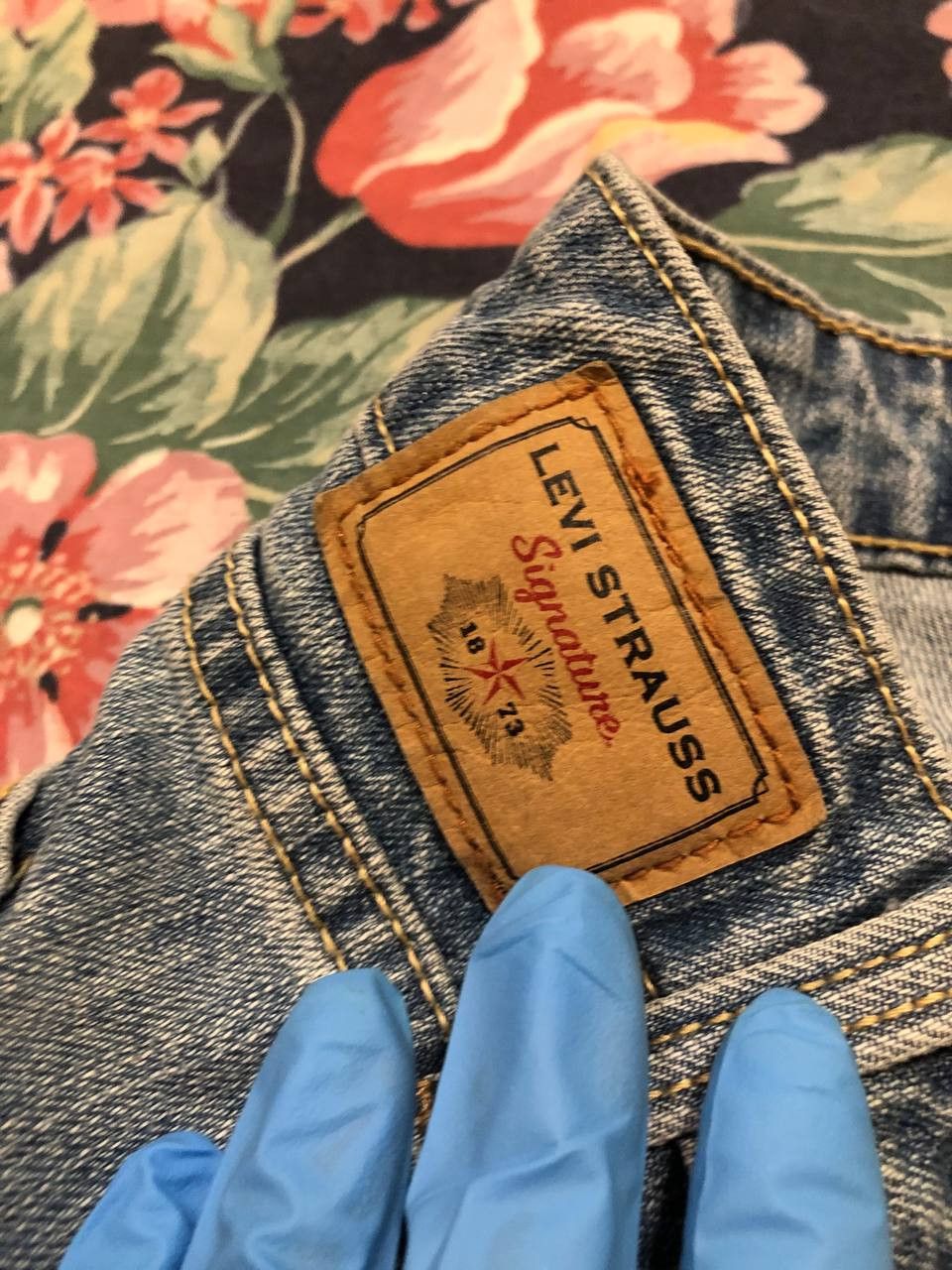 Levi's logo jeans pants Levi's crazy Y2K vintage streetwear Size 38" / US 16 / IT 52 - 6 Thumbnail