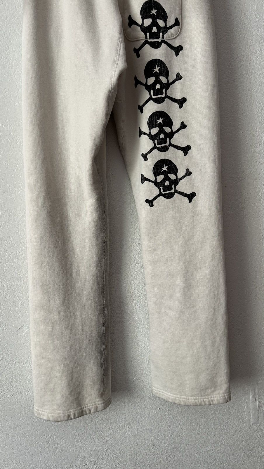 HELLSTAR Hellstar White Skull Sweat Pants Size US 30 / EU 46 - 10 Thumbnail