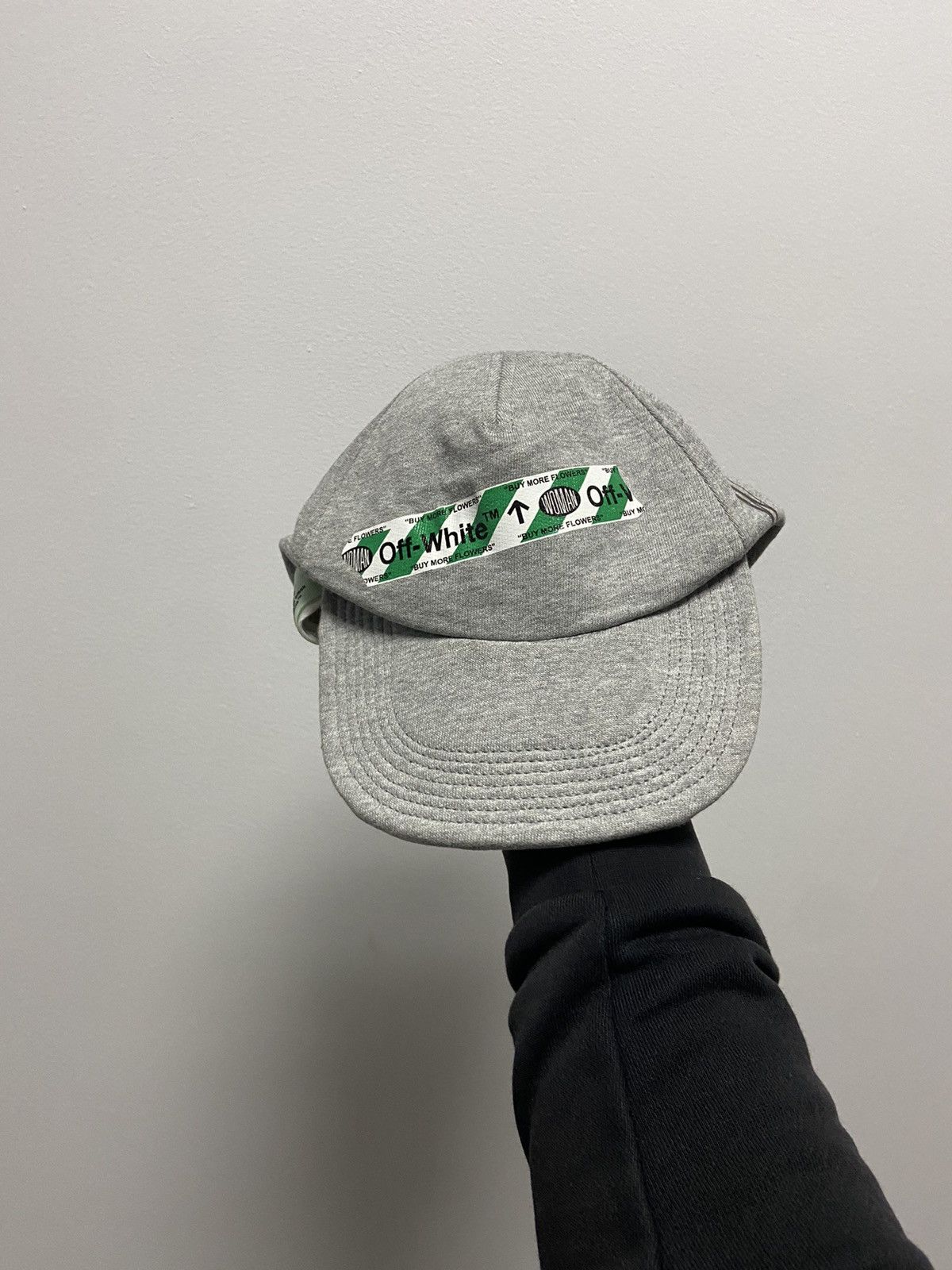 Off-White Off white "woman" cap 5 panel SnapBack big logo Size ONE SIZE - 4 Thumbnail