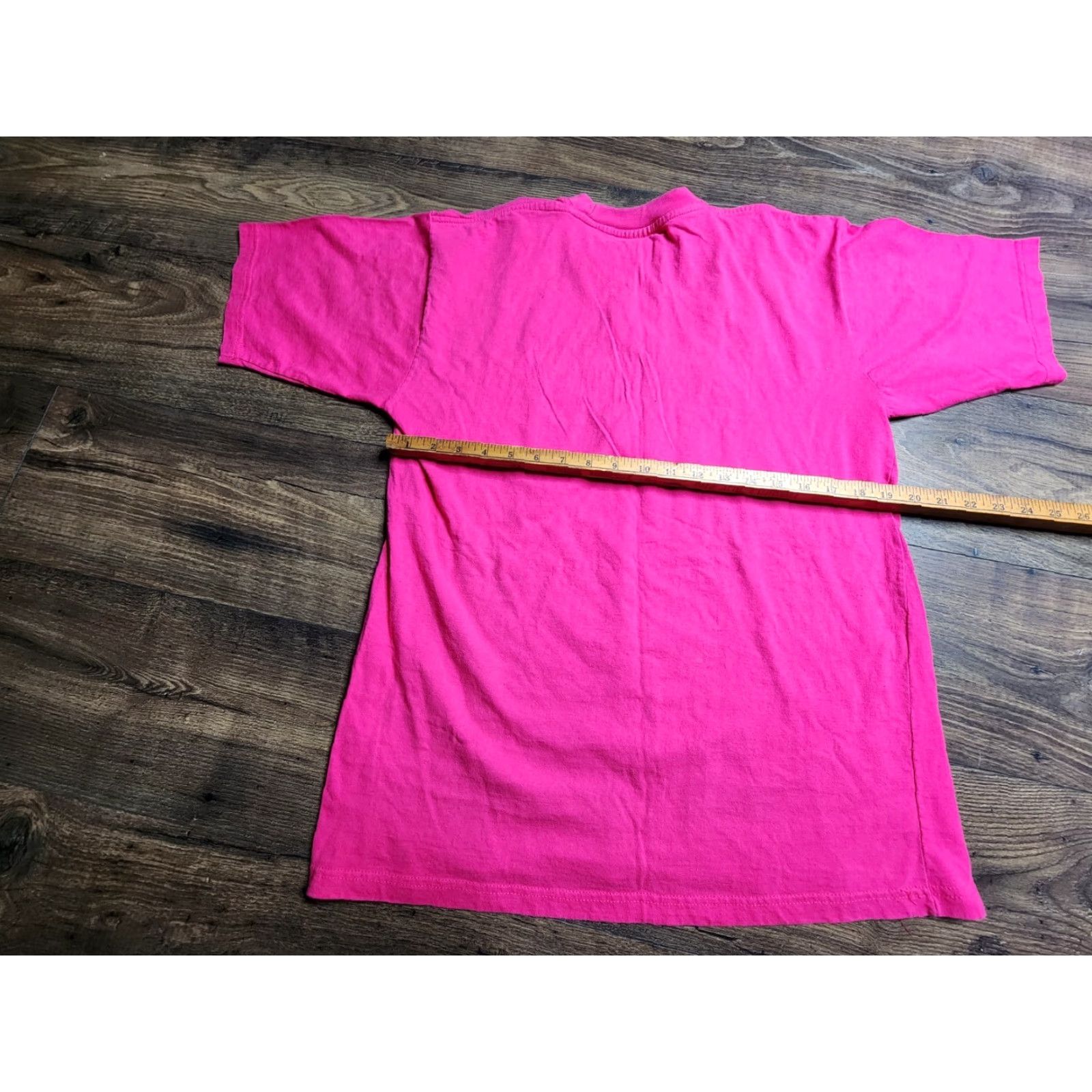 Vintage Vintage Dorissa Bahamas Embroidered T Shirt Adult L Pink Cotton Souvenir Travel Crew Neck Short Sleeve Men Cay Abaco Bahamas Size US L / EU 52-54 / 3 - 2 Thumbnail
