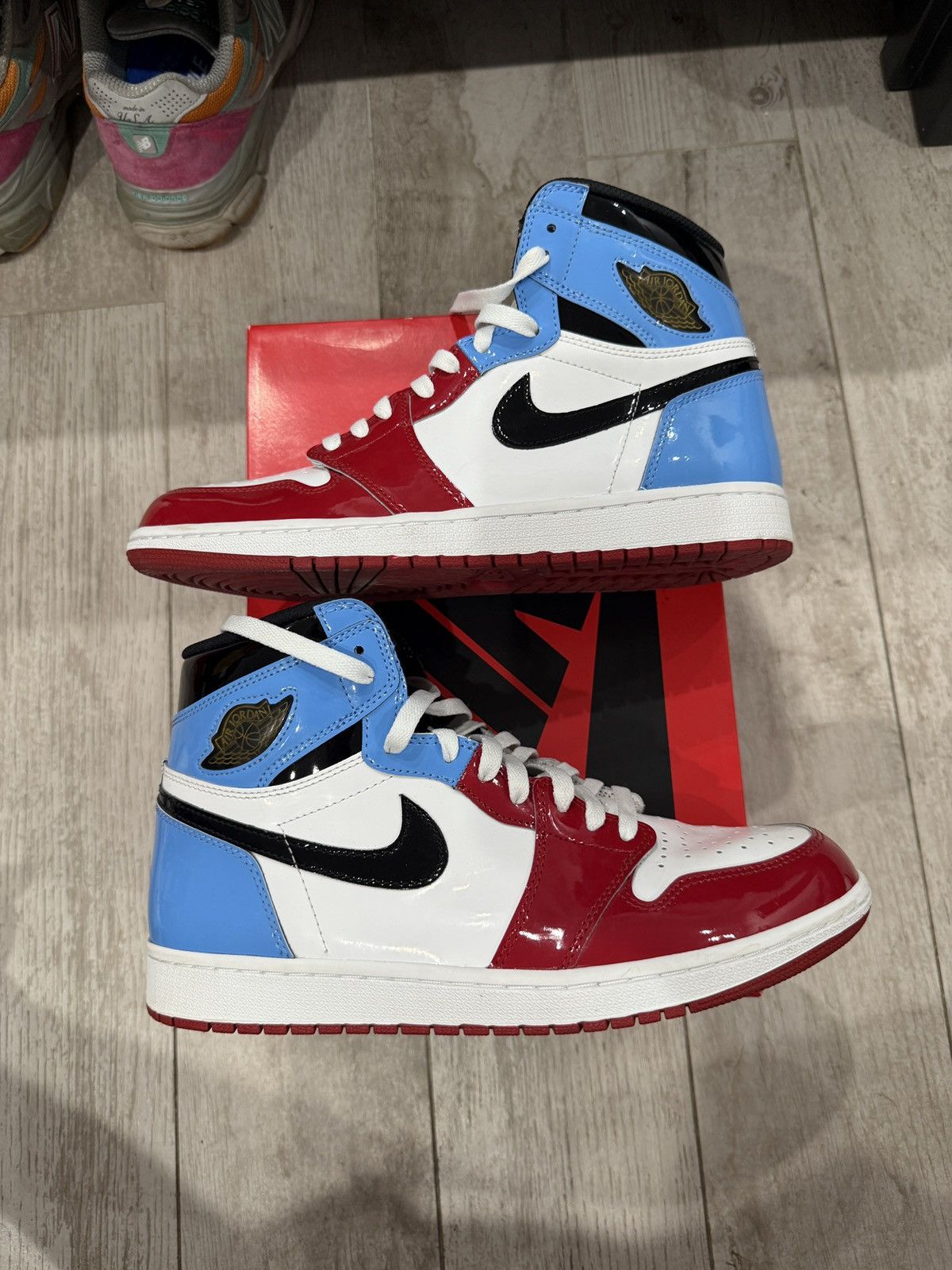 Jordan Brand Air Jordan 1 High OG Fearless UNC Chicago Size US 10.5 / EU 43-44 - 1 Thumbnail