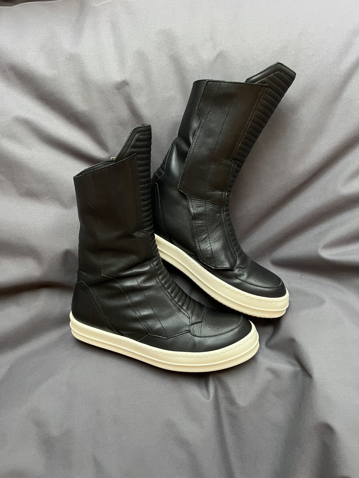 Rick Owens Rick Owens Moto Boots FW23 Size US 10.5 / EU 43-44 - 2 Thumbnail