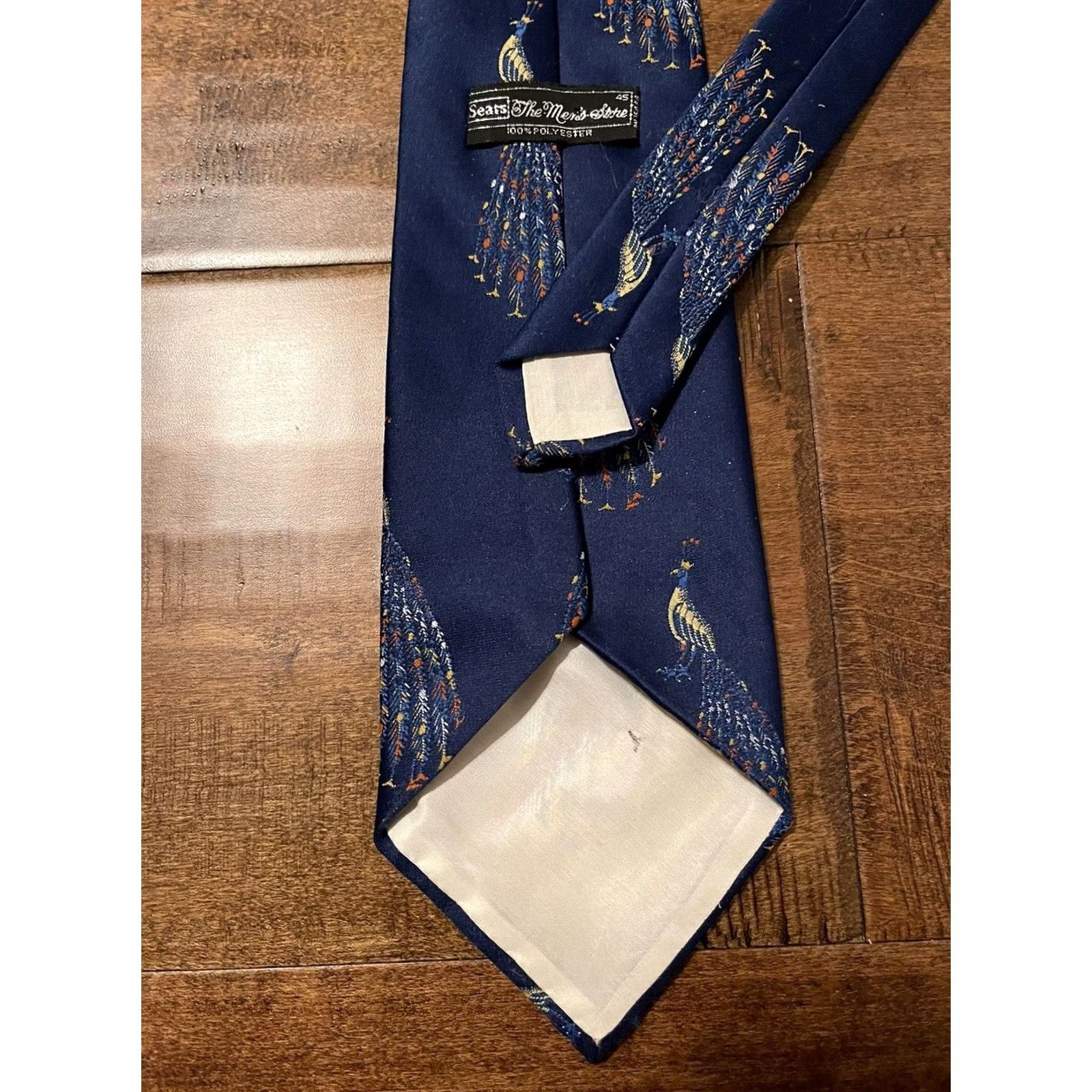 Sears VINTAGE Sears Neck Tie 1970s Peacock Design Navy Blue Mens Size ONE SIZE - 3 Thumbnail
