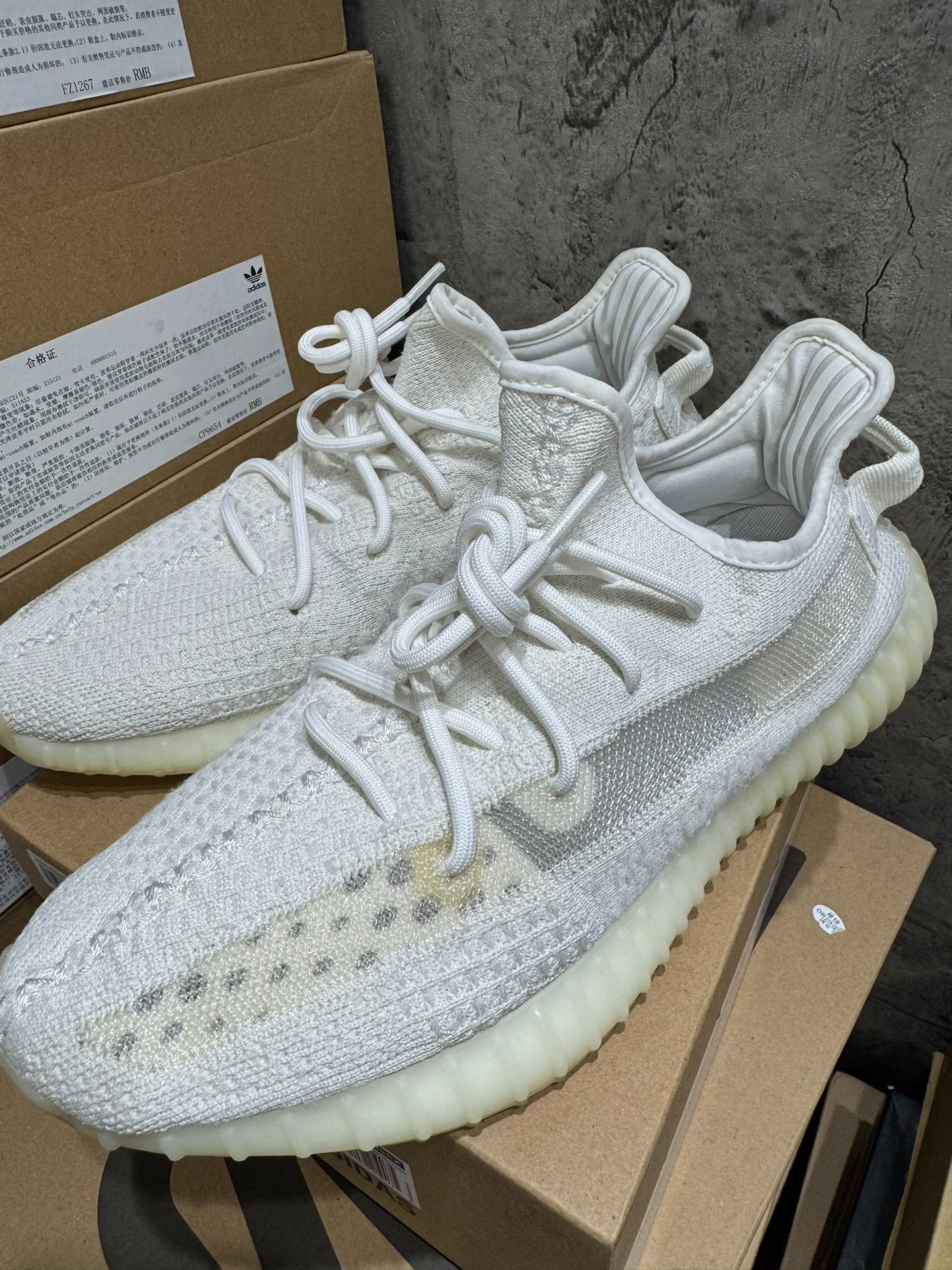 Adidas Adidas YEEZY350 White Lowtop Sneakers 10.5 Men Size US 10.5 / EU 43-44 - 1 Thumbnail
