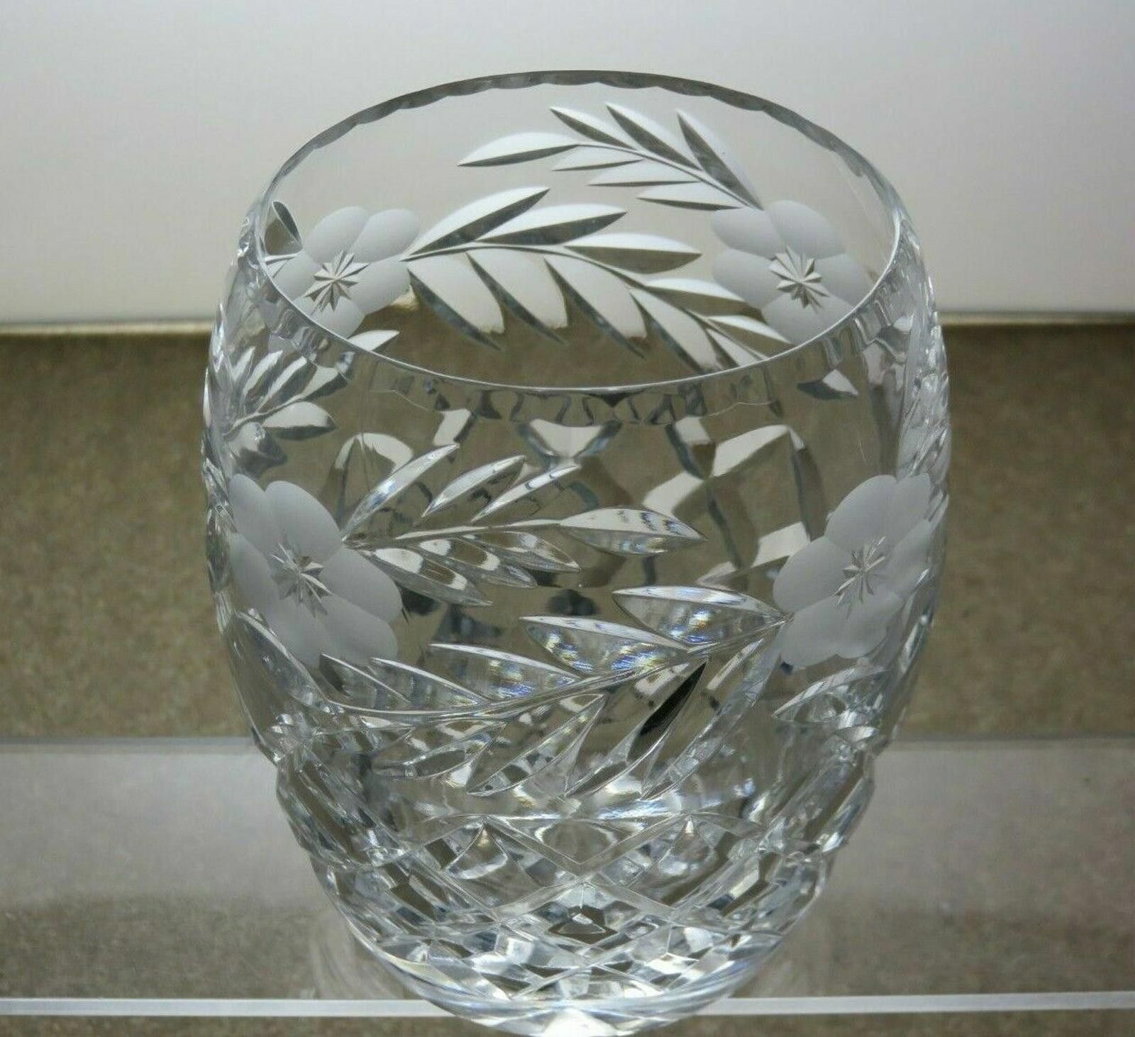 Other Tutbury Crystal Cut Glass Flower Pattern Vase 4 2/3"- 45B Size ONE SIZE - 5 Thumbnail