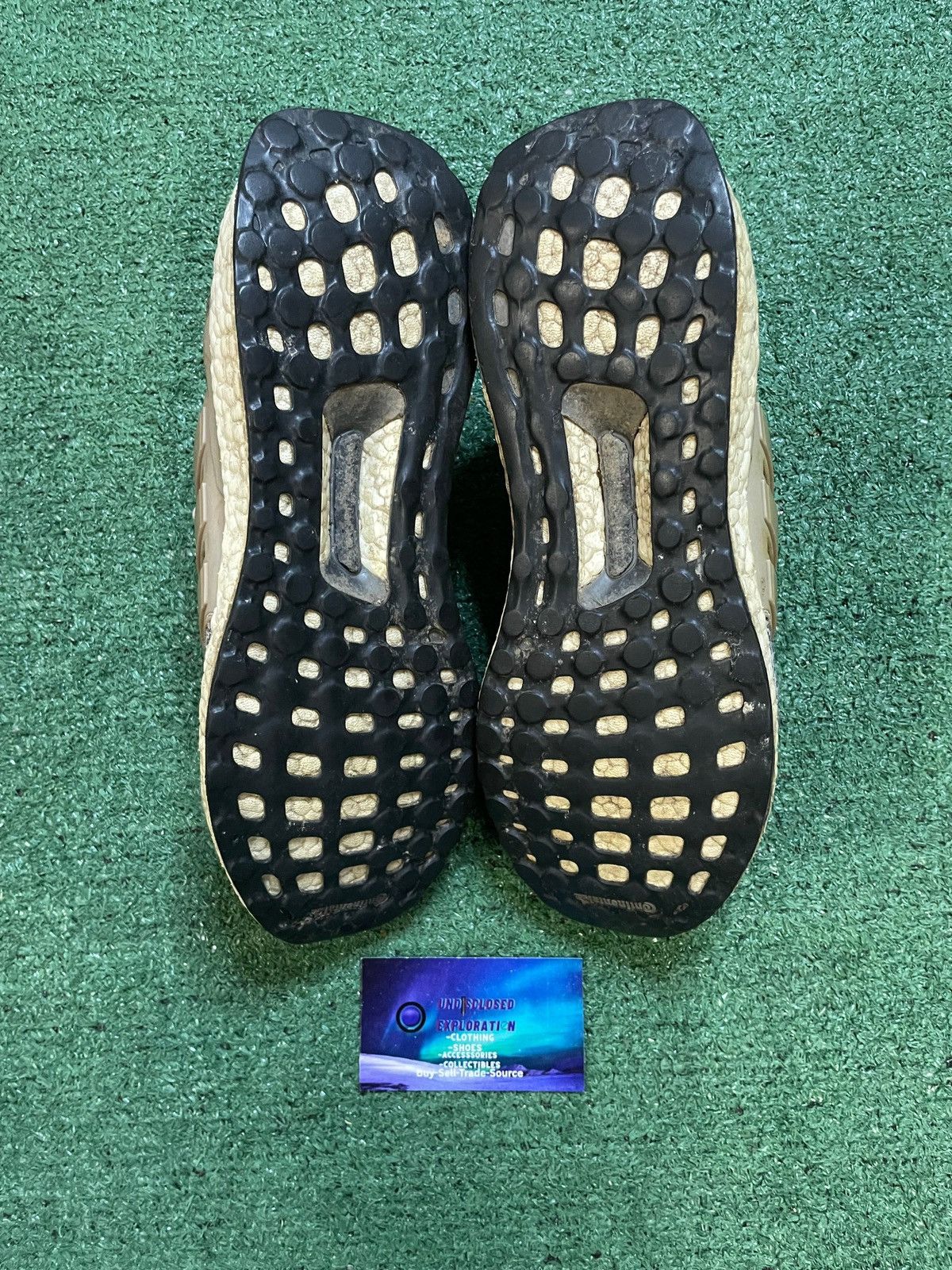 New Balance Adidas ultraboost trace khaki size 8.5men/10women Size US 8.5 / EU 41-42 - 6 Thumbnail