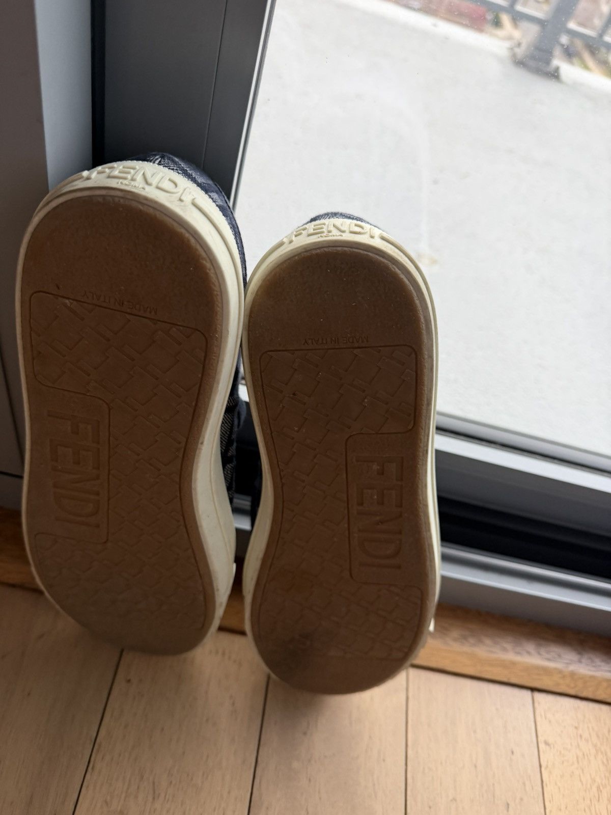 Fendi Fendi FF Sneakers Size 12 w/ Dust Bags Size US 12 / EU 45 - 4 Thumbnail