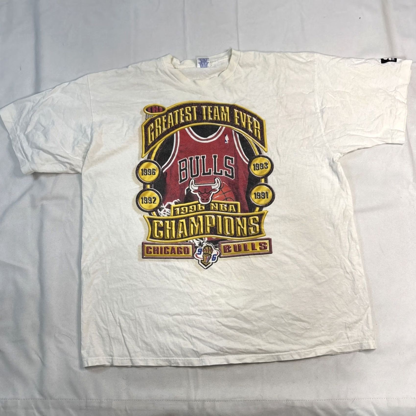Starter VINTAGE Starter T Shirt 1996 CHICAGO BULLS Greatest Team Ever Single Stitch Mens XL White 90s Sports Basketball Championship Shirt Size US XL / EU 56 / 4 - 2 Thumbnail