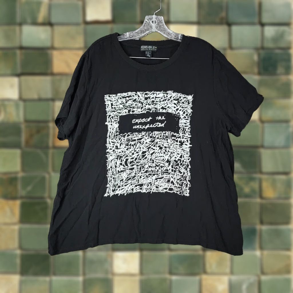 Forever 21 VINTAGE Forever 21 Plus Women's T-Shirt Short Sleeve Black Expect The Unexpected 3X Size 40" / US 18 - 1 Thumbnail