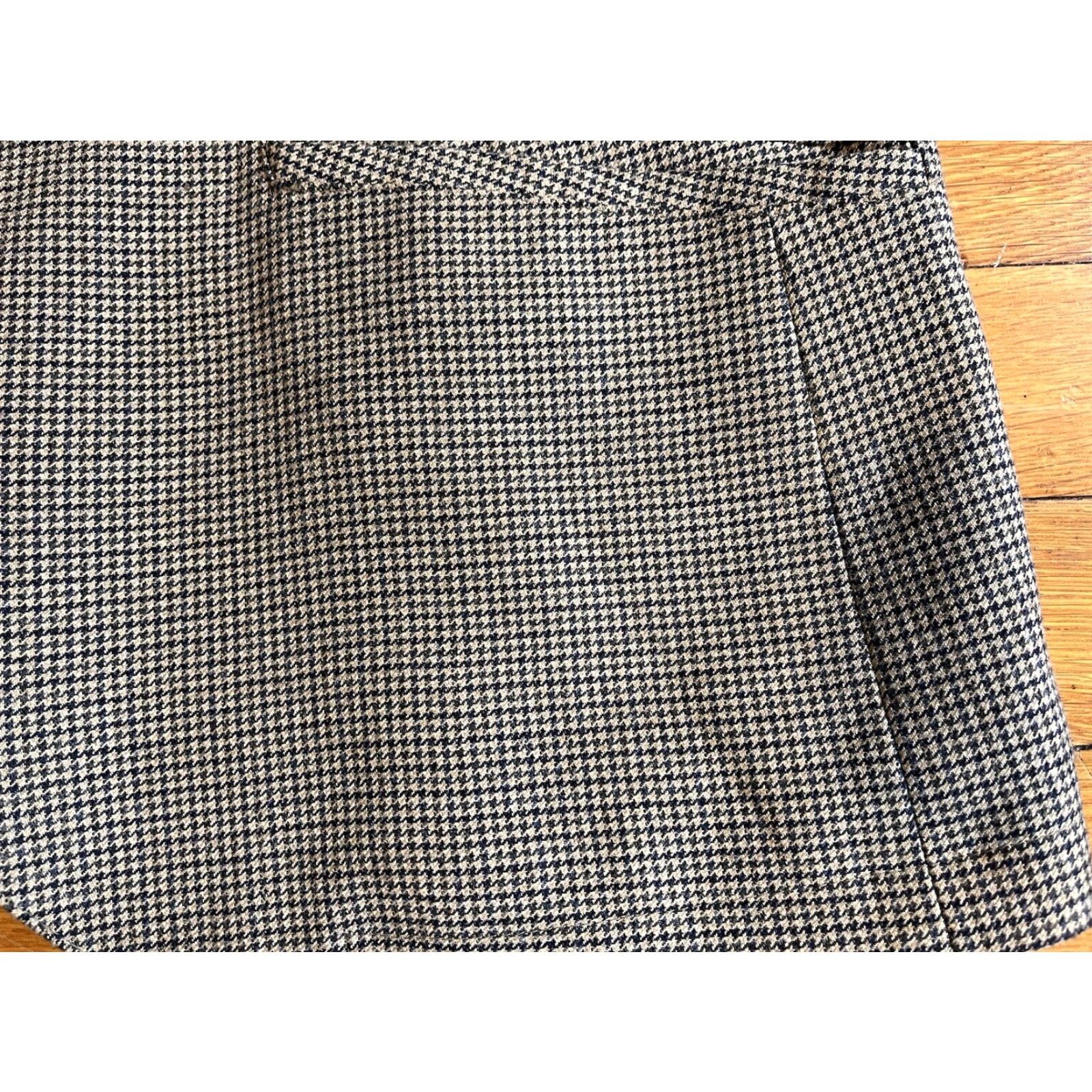 Emporio Armani VINTAGE Emporio Armani Blazer Women’s 46 Black Houndstooth 90s Designer Wool Notch Lapel Five-Button Single-Breasted Regular Tailored Women Size L / US 10 / IT 46 - 3 Thumbnail