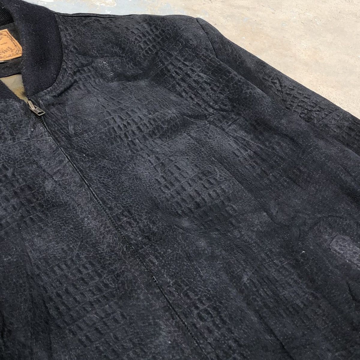 Vintage Vintage Crocodile Texture Leather Bomber Jacket Size US M / EU 48-50 / 2 - 8 Thumbnail
