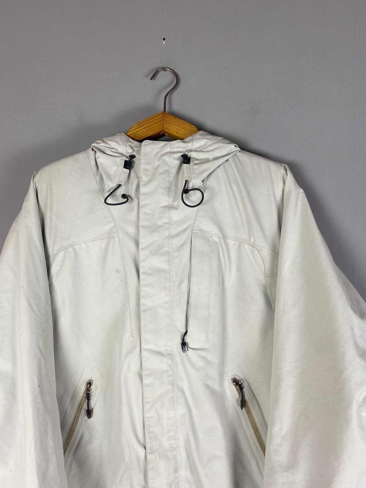 Vintage Vintage Nike ACG jacket Size US L / EU 52-54 / 3 - 2 Thumbnail