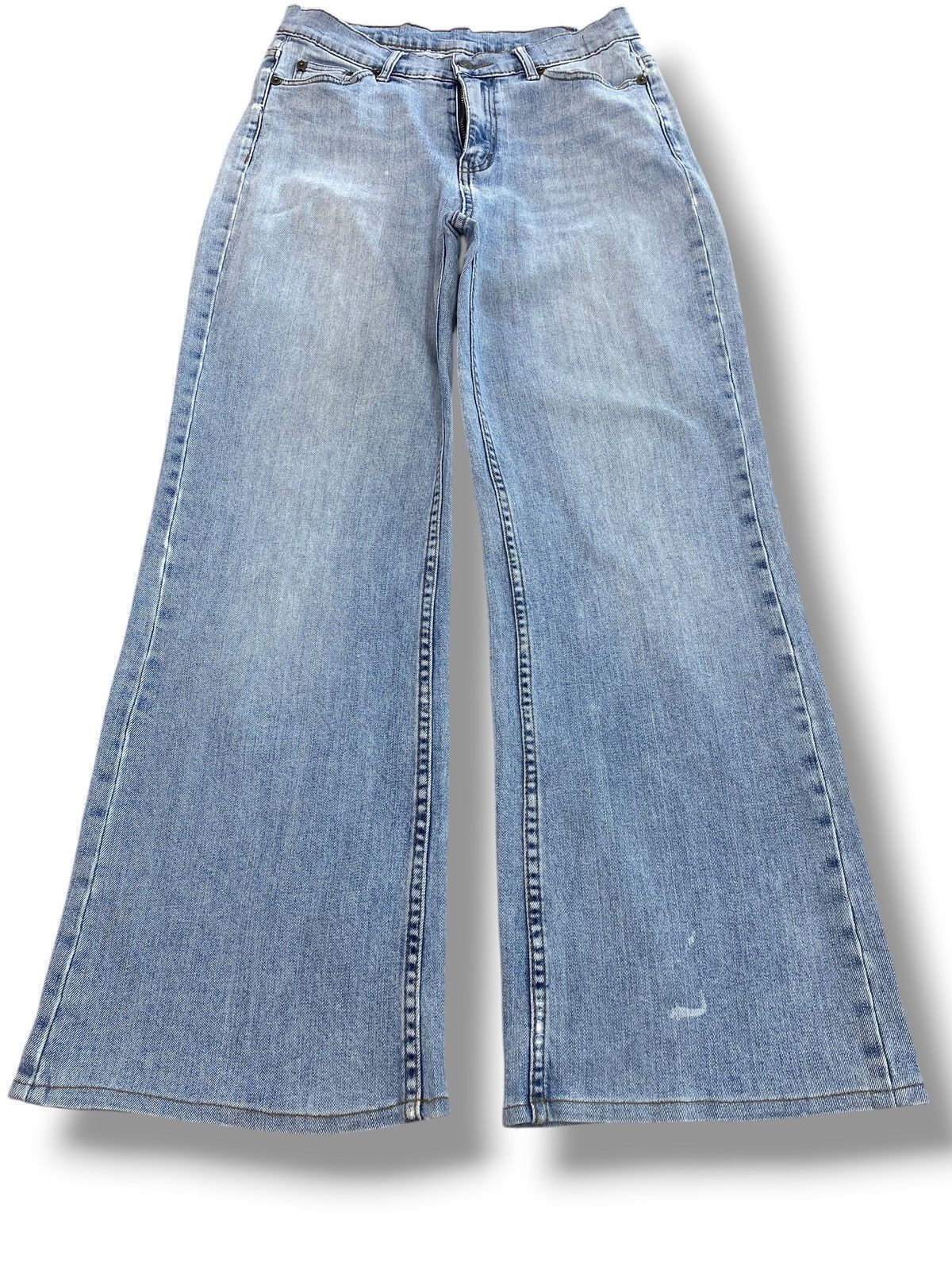 Japanese Brand Japanese Brand Light Faded Wash Style Flare Jeans Size US 28 / EU 44 - 1 Thumbnail