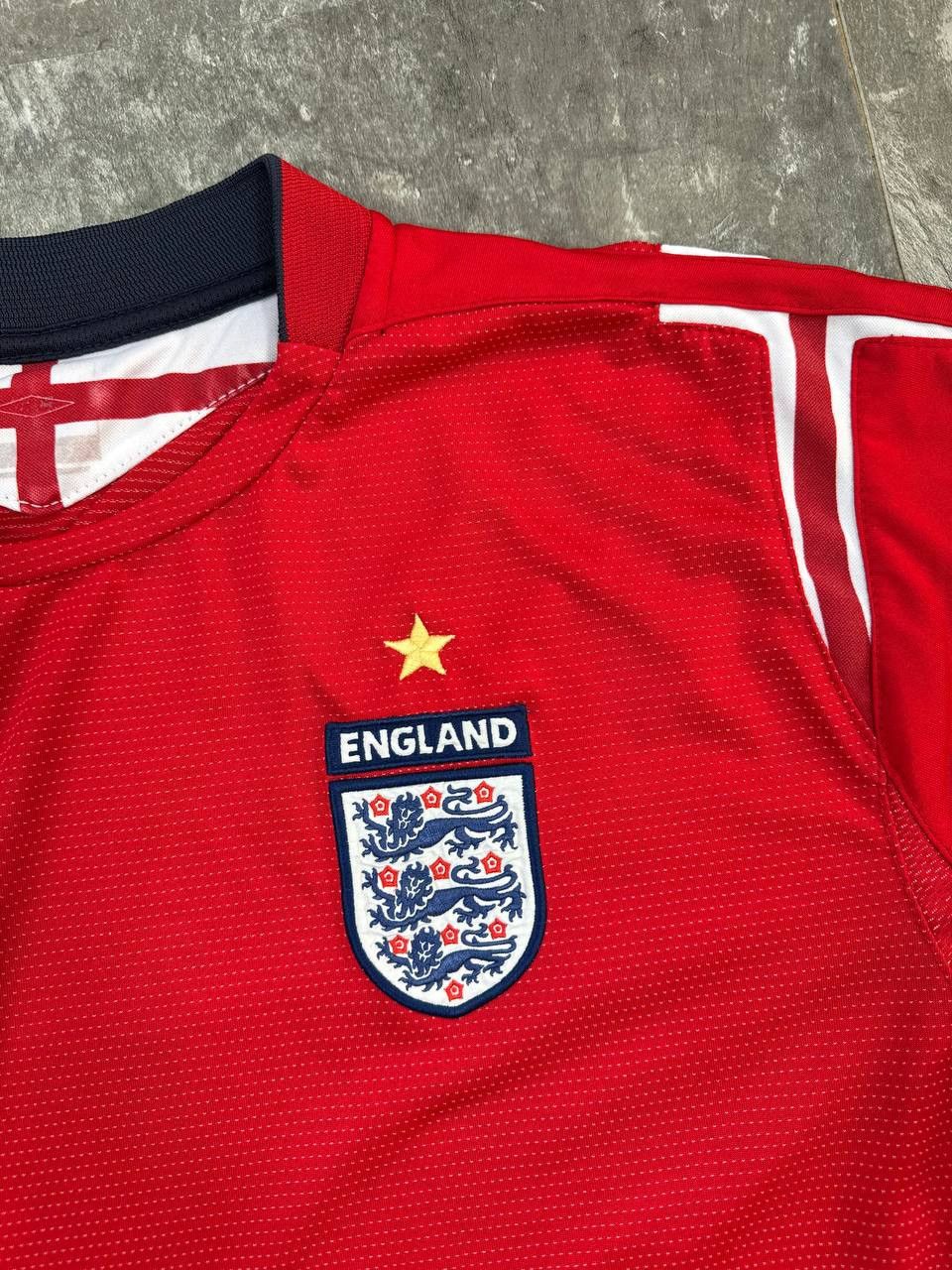 Umbro Umbro England 2004 2006 Away Shirt Football Jersey Size XL Size US XL / EU 56 / 4 - 3 Thumbnail