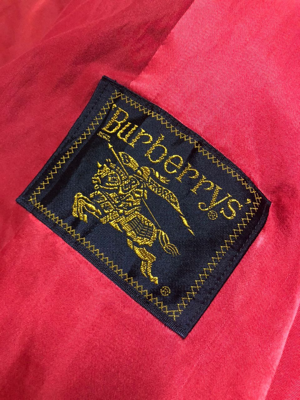 Burberry Vintage Burberrys Red Velvet Embroidered B Down Trench Coat Size US M / EU 48-50 / 2 - 20 Thumbnail