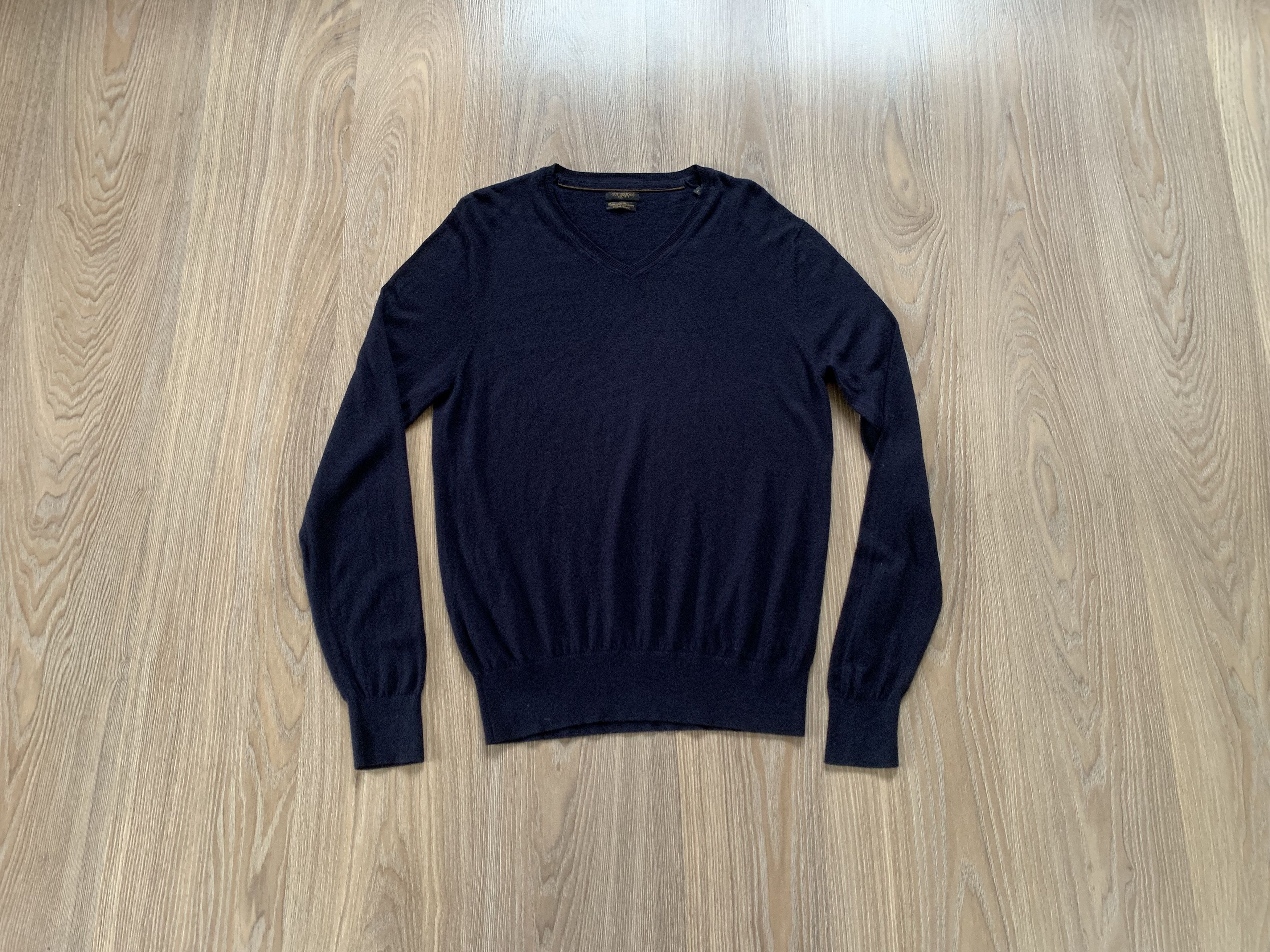 Other Gutteridge Black Label Cashmere Blend V-Neck Sweater Size US L / EU 52-54 / 3 - 1 Thumbnail