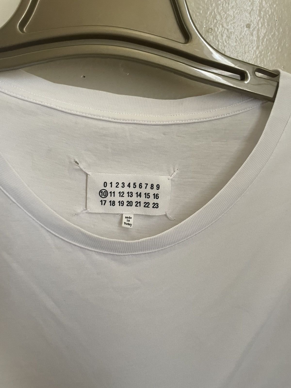 Maison Margiela Maison margiela white tee Size US L / EU 52-54 / 3 - 2 Thumbnail