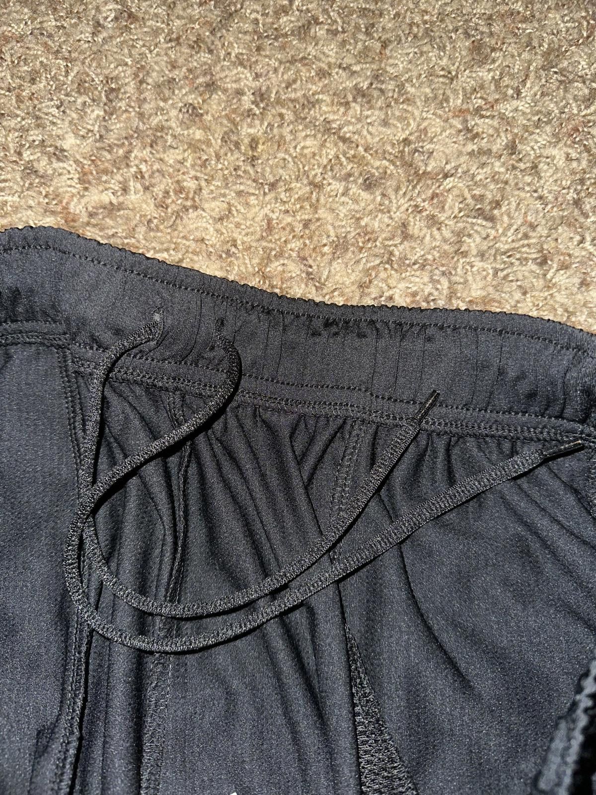 Nike Nike Men's Dri-Fit Standard Fit Dry Hybrid 2.0 Shorts Size US 34 / EU 50 - 6 Thumbnail