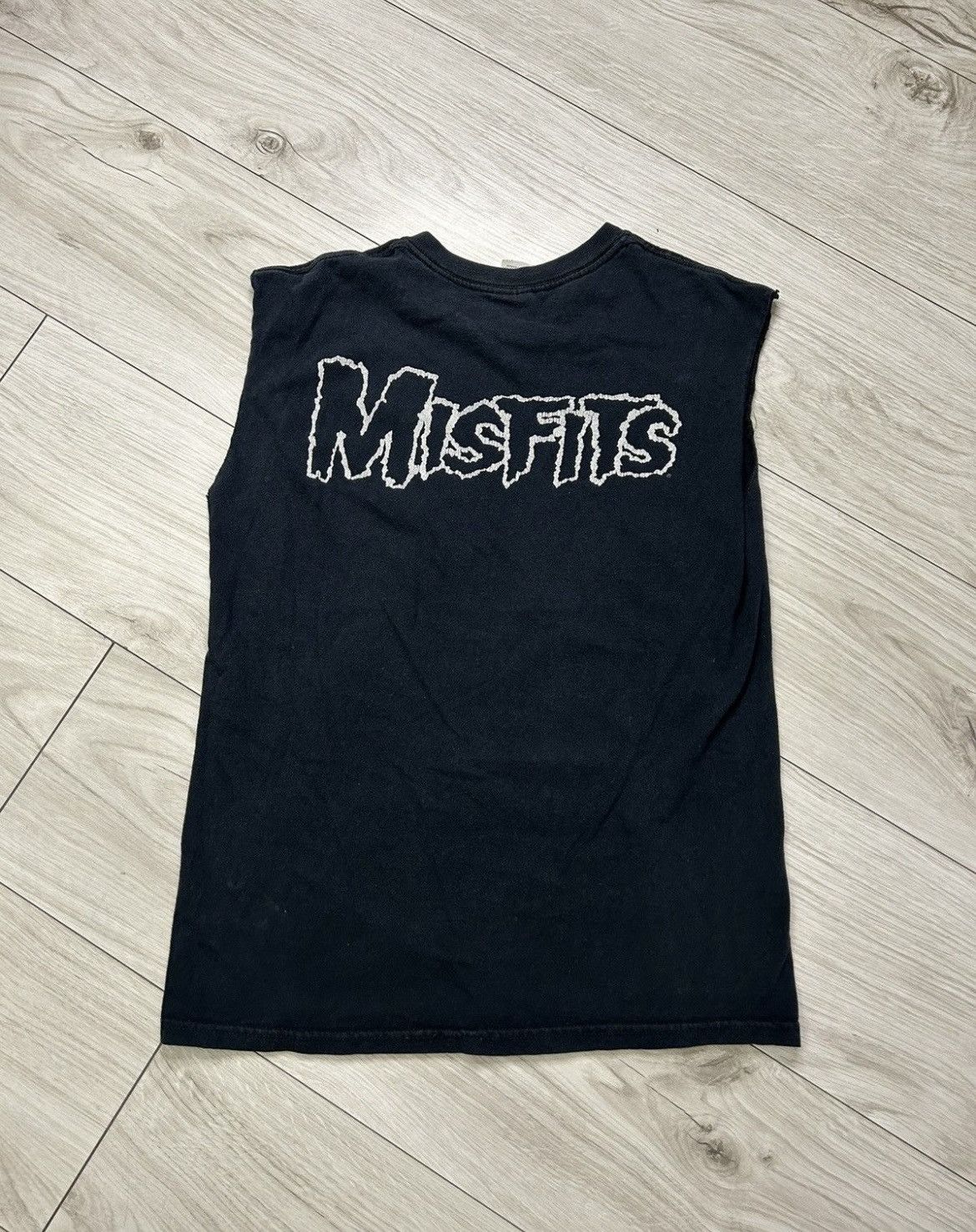 Band Tees × Misfits × Vintage Vintage y2k 2007 Misfits skeleton band tee Rock t shirt Size US S / EU 44-46 / 1 - 2 Thumbnail
