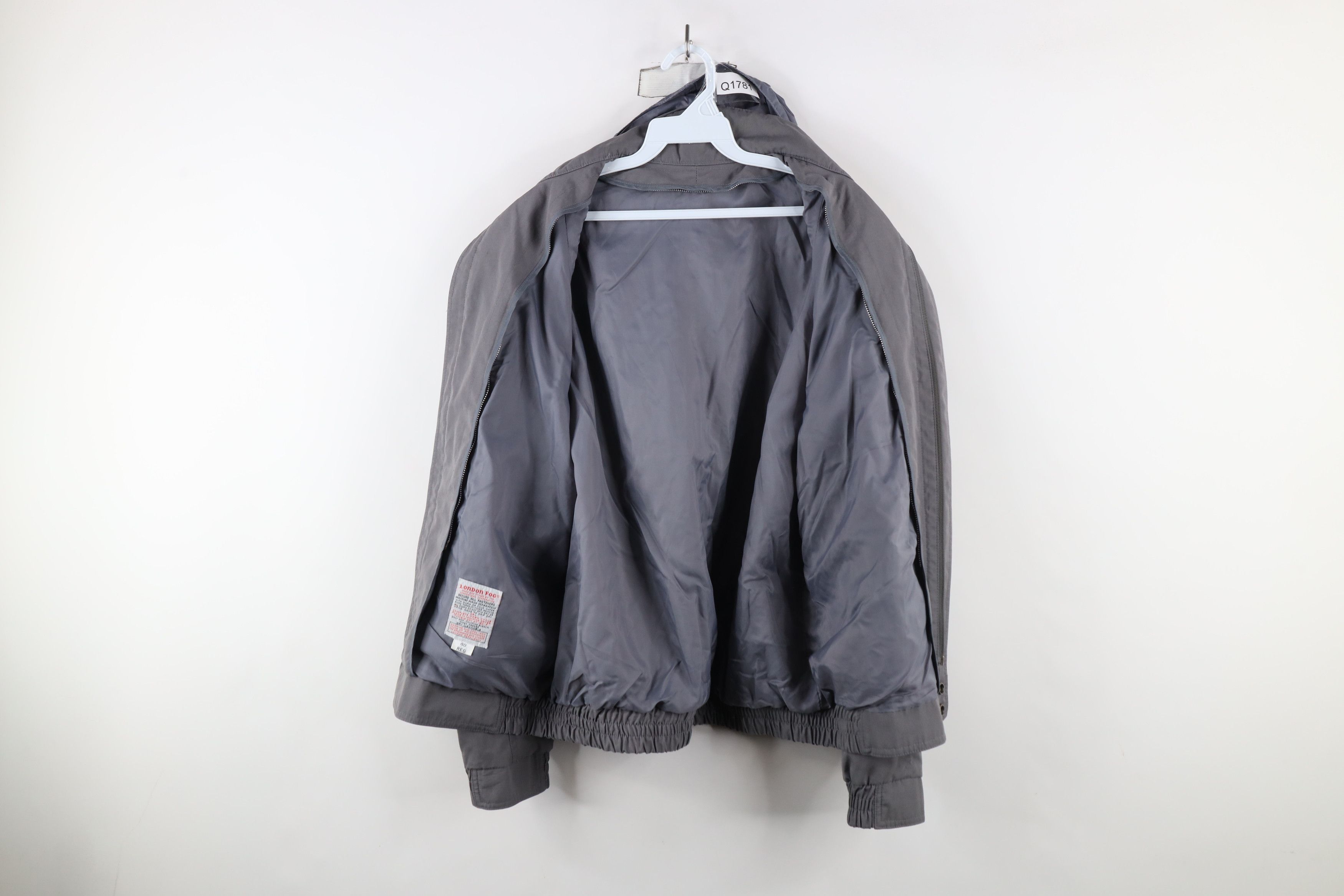Vintage Vintage 90s Streetwear Hooded Full Zip Bomber Jacket Gray Size US XXL / EU 58 / 5 - 8 Thumbnail