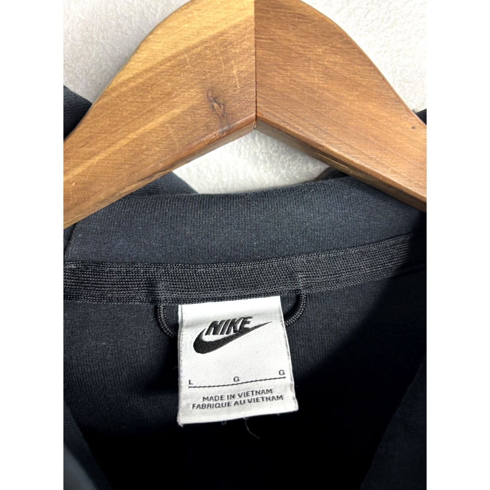 Nike Nike Jacket Mens L Gray Full Zip Hooded Reflective Stripe Pocket Athletic Size US L / EU 52-54 / 3 - 4 Thumbnail