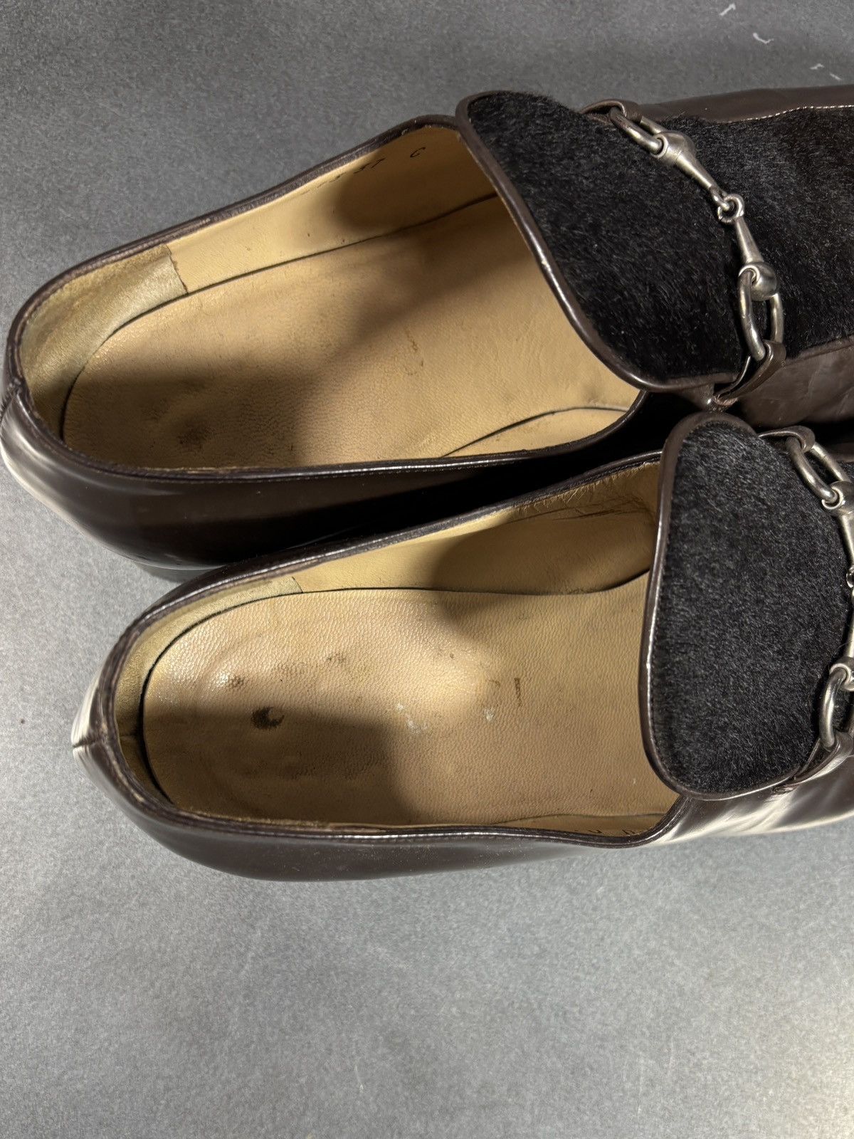 Gucci Vintage Gucci Horsebit Loafers 90s Tom Ford Pony Hair 2000s Size US 7 / IT 37 - 14 Thumbnail
