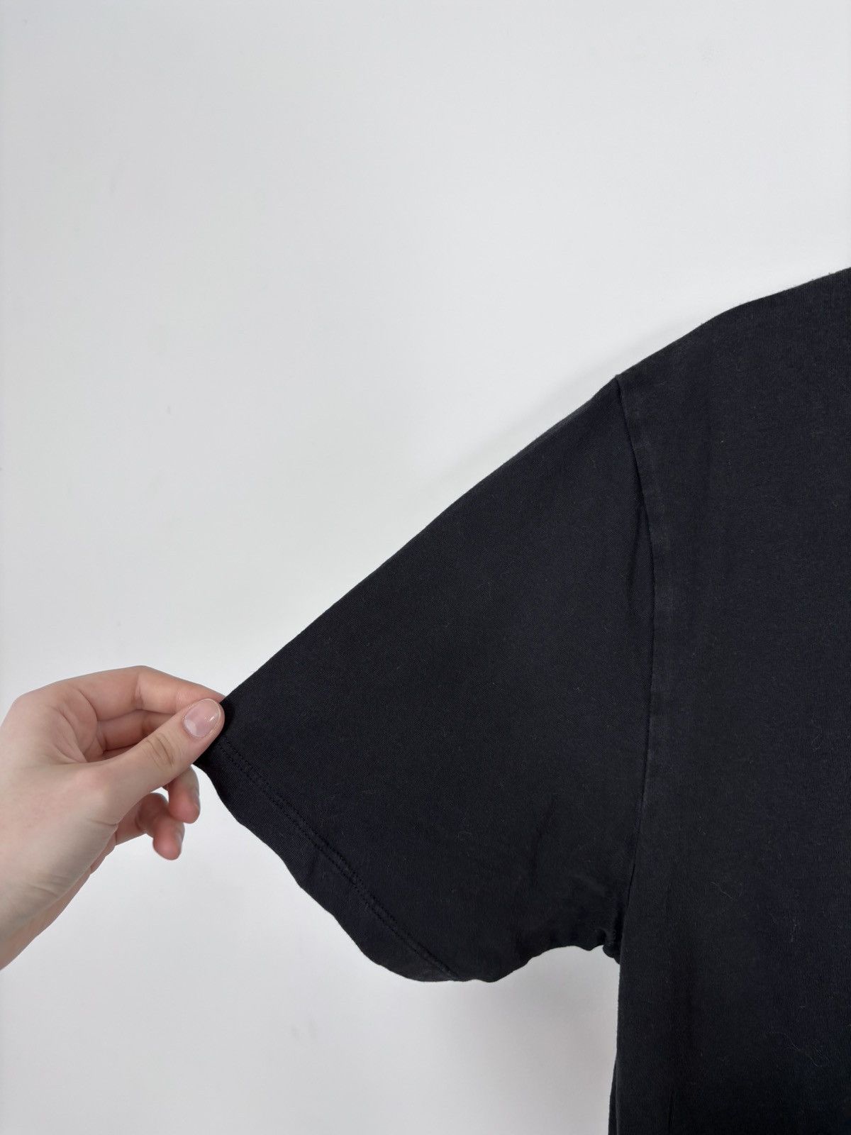 C.P. Company C.P. Company Men’s Box Logo Black T-Shirt Tee Casual Hype Size US L / EU 52-54 / 3 - 14 Thumbnail