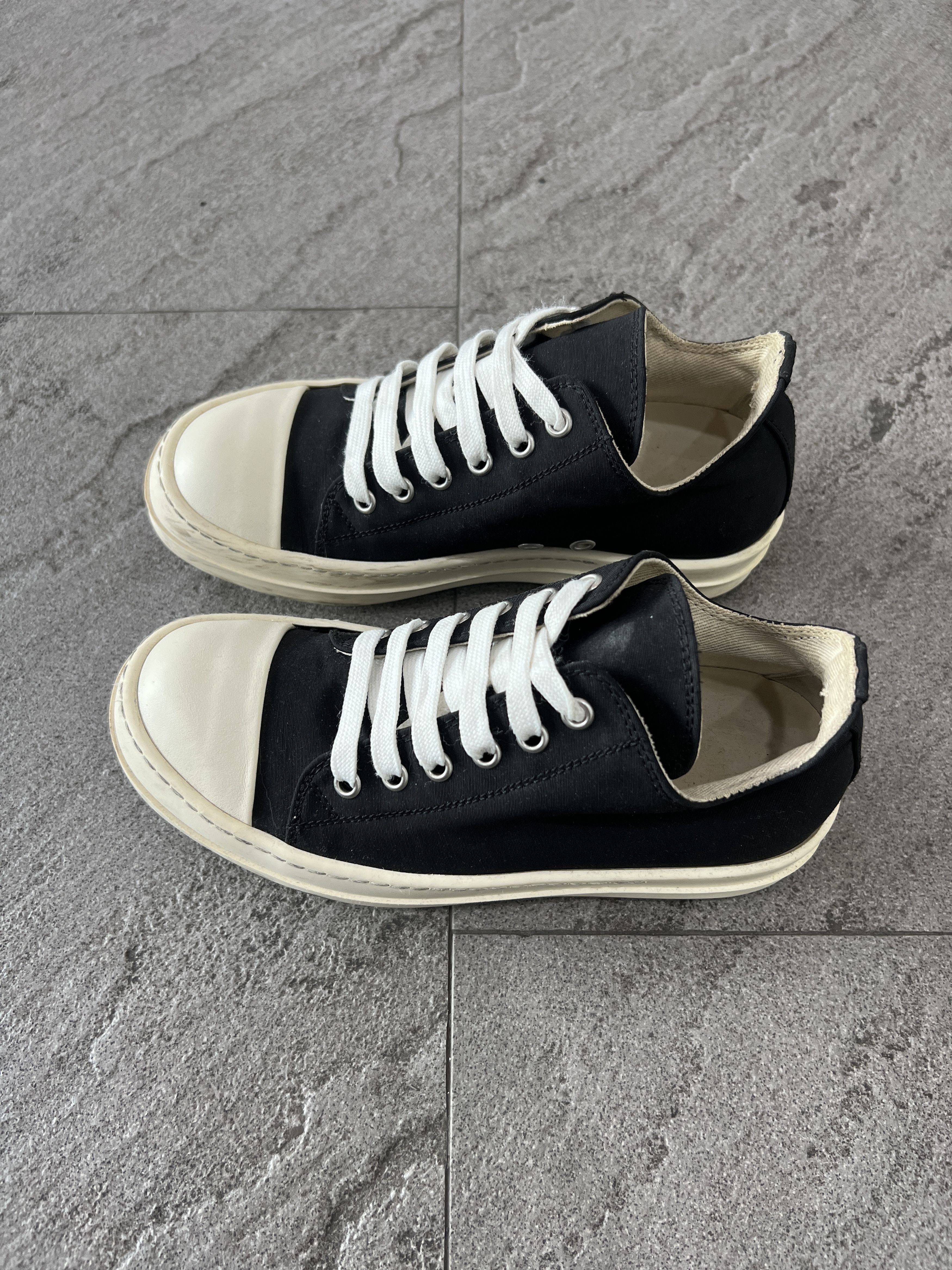 Rick Owens Drkshdw *Smallest size* Rick Owens DRKSHDW Low Ramones Black Canvas Size US 5 / IT 35 - 6 Thumbnail