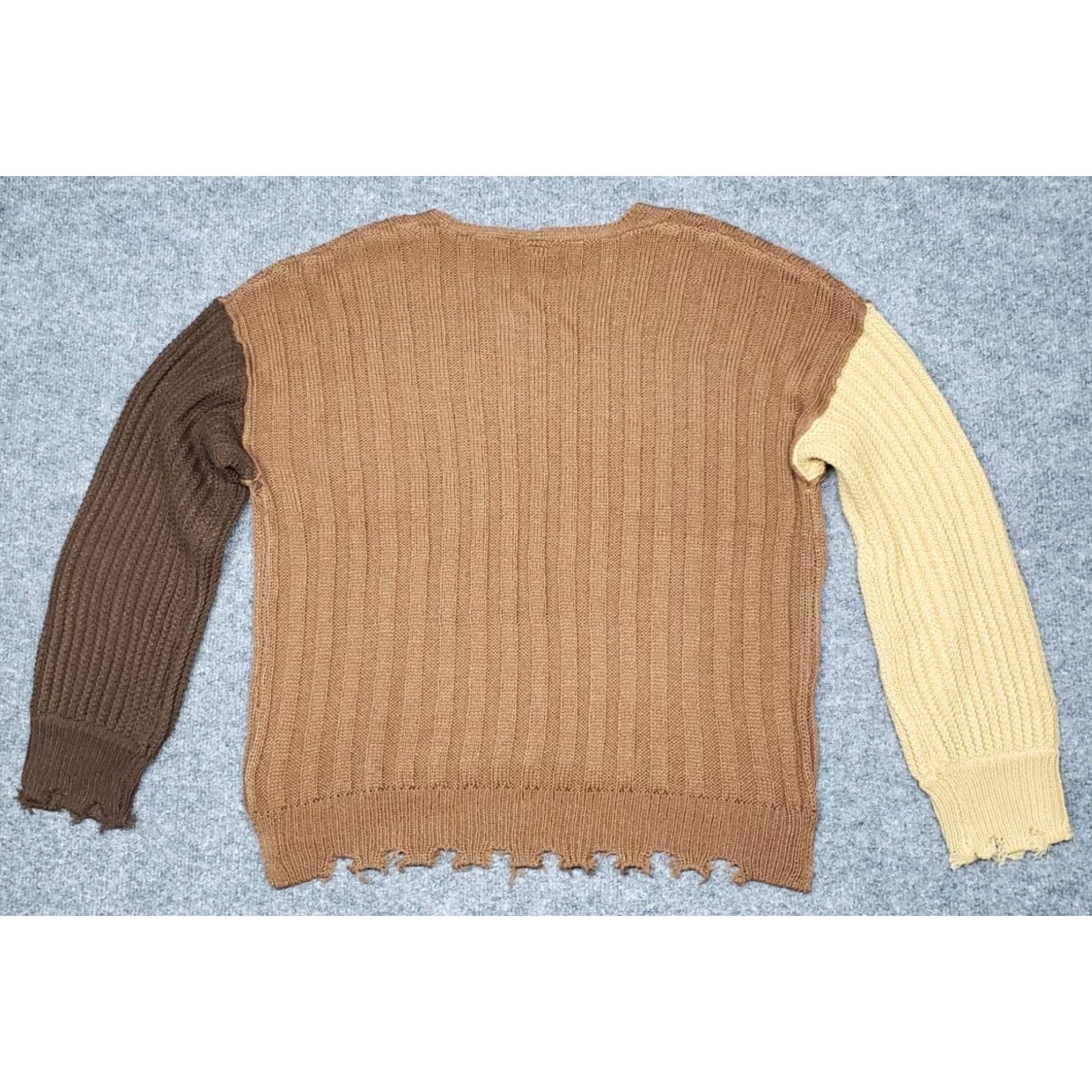 Vintage Rue21 Sweater Womens M Brown Long Sleeve V-Neck Pullover Distressed Edges New Size M / US 6-8 / IT 42-44 - 7 Thumbnail
