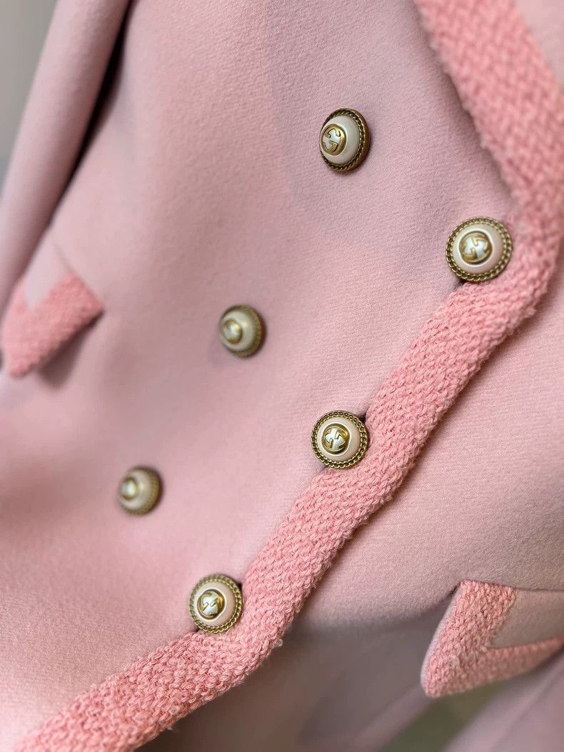 Gucci GucciPink pearl button shoulder coat 2503-Nextarrow Size XXS / US 00 / IT 34 - 2 Thumbnail