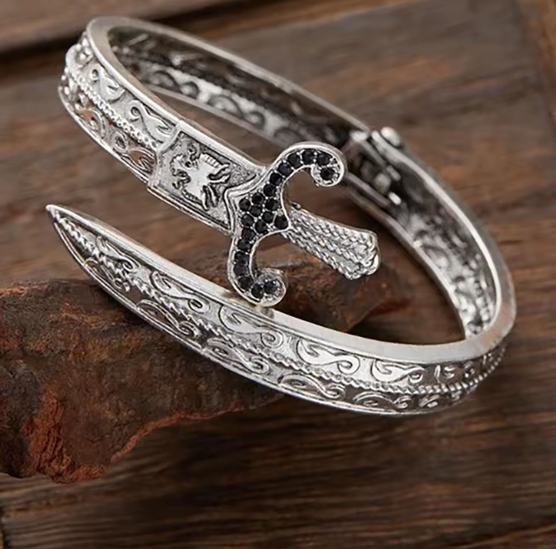 Other Retro Classic Sword Shaped Bracelets Size ONE SIZE - 4 Thumbnail