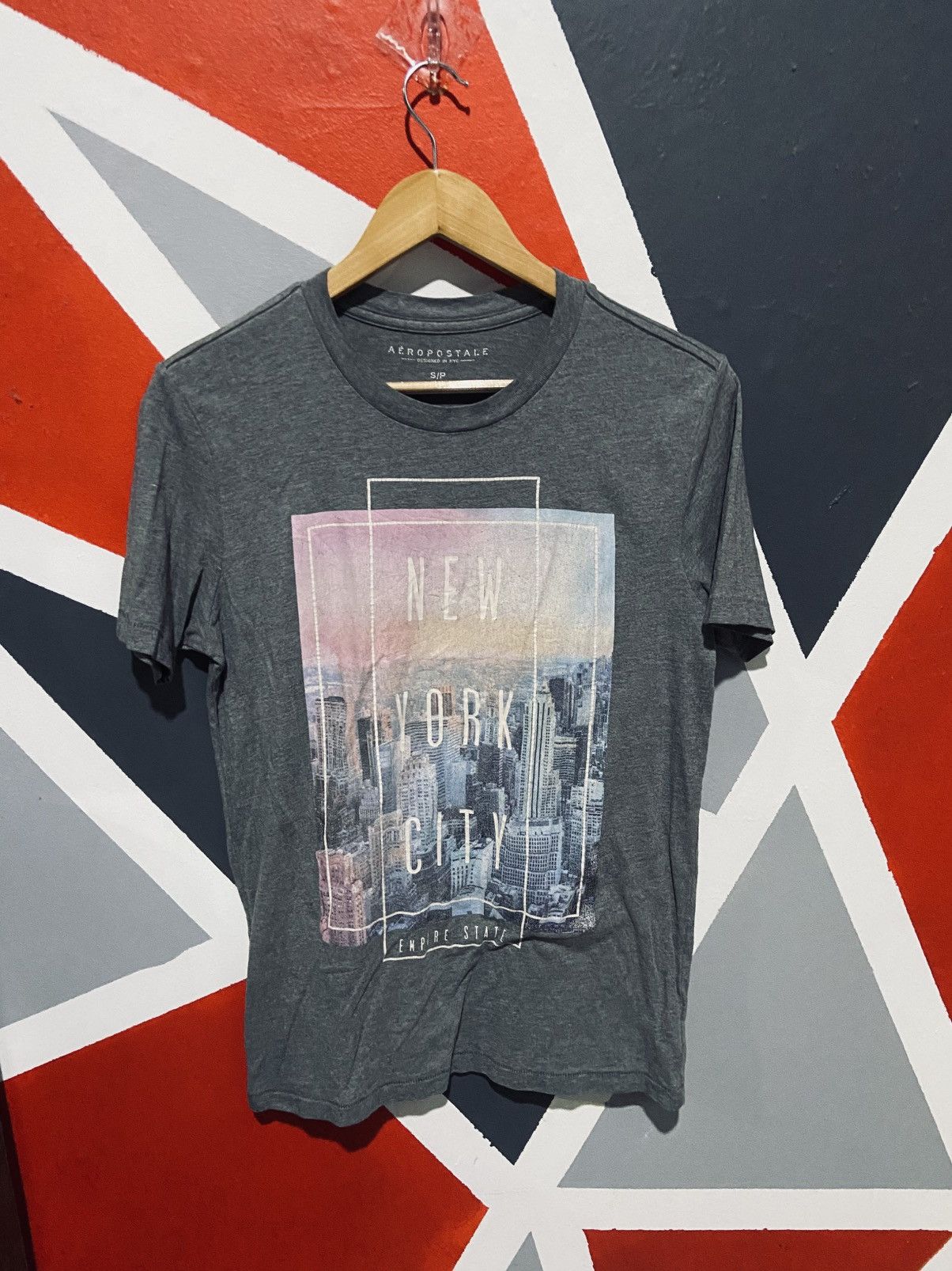 Aeropostale New York City Empire State Size US S / EU 44-46 / 1 - 1 Thumbnail